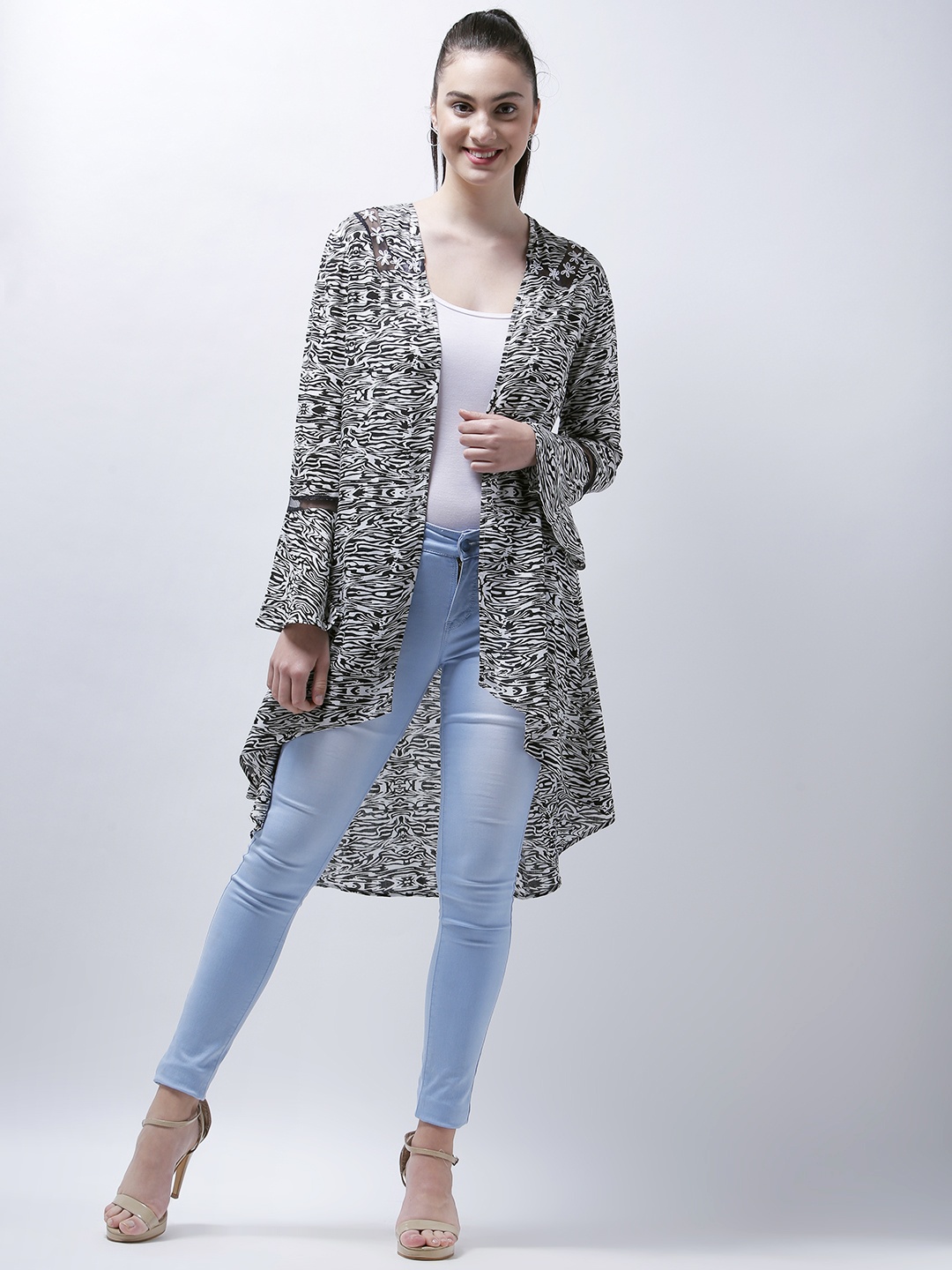 

Zastraa White & Black Printed Open Front Shrug