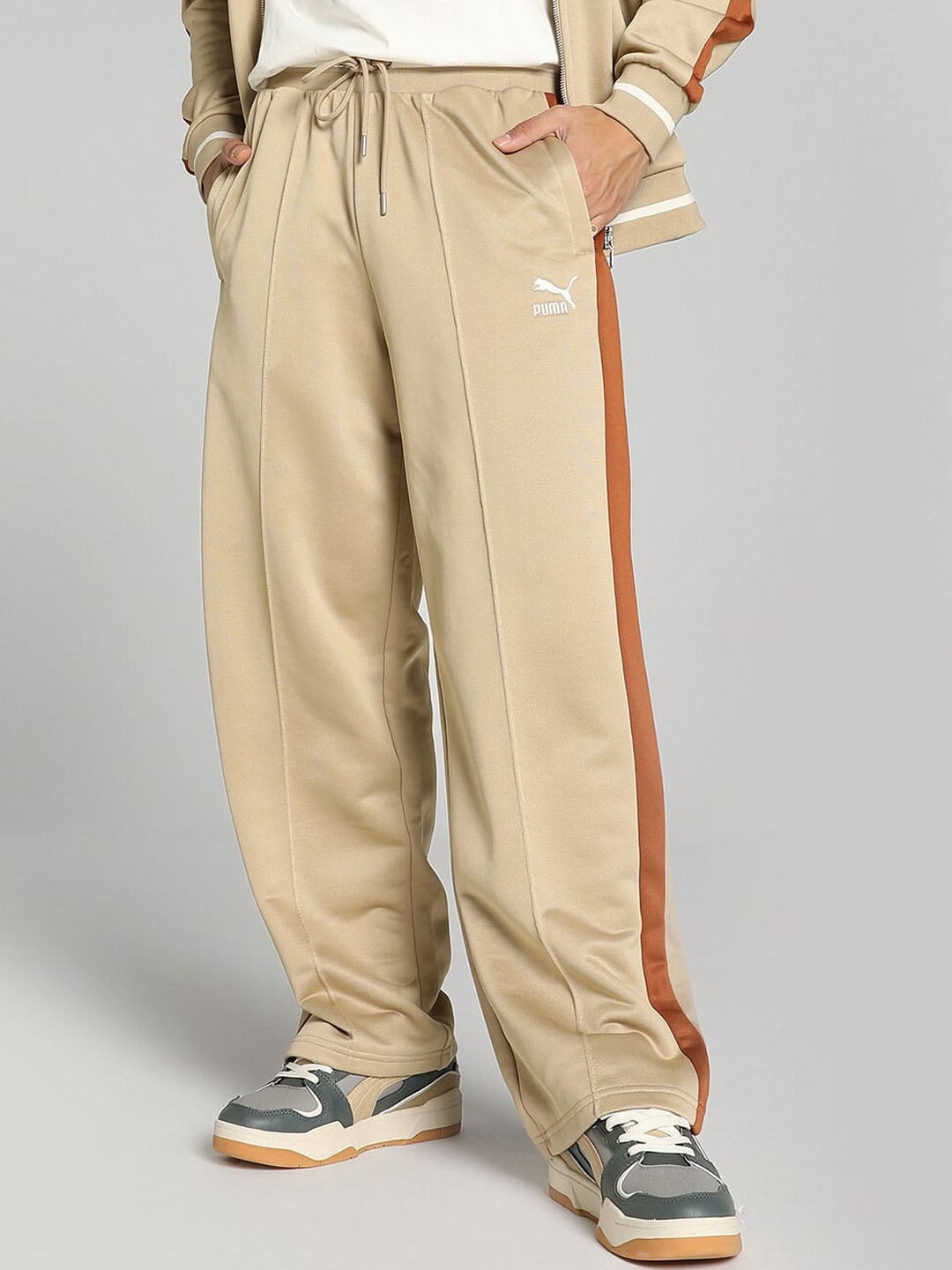 

Puma T7 Men Mid Rise Relaxed-Fit Track Pants, Beige