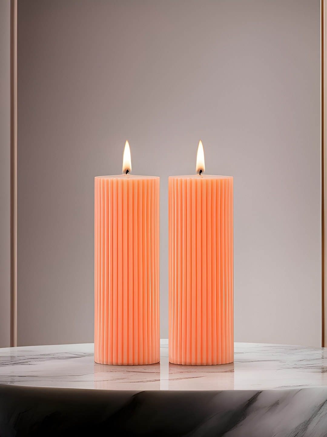 

atorakushon Peach-Coloured 2 Pieces Textured Scented Pillar Candles