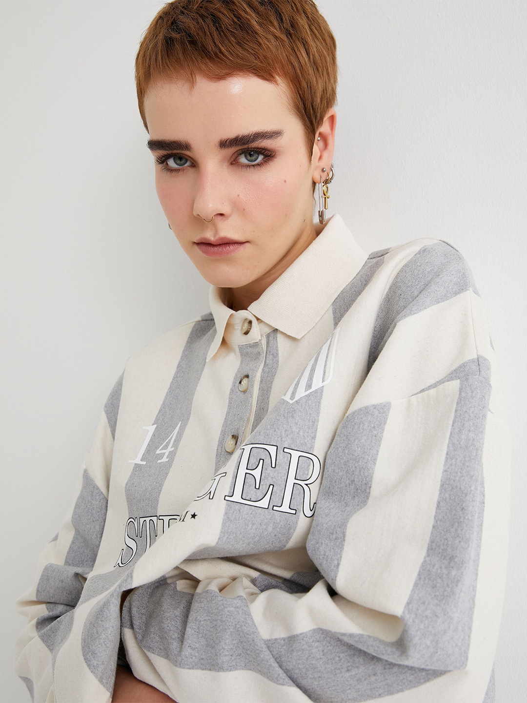 

Koton Shirt Collar Striped Sweatshirt, Grey