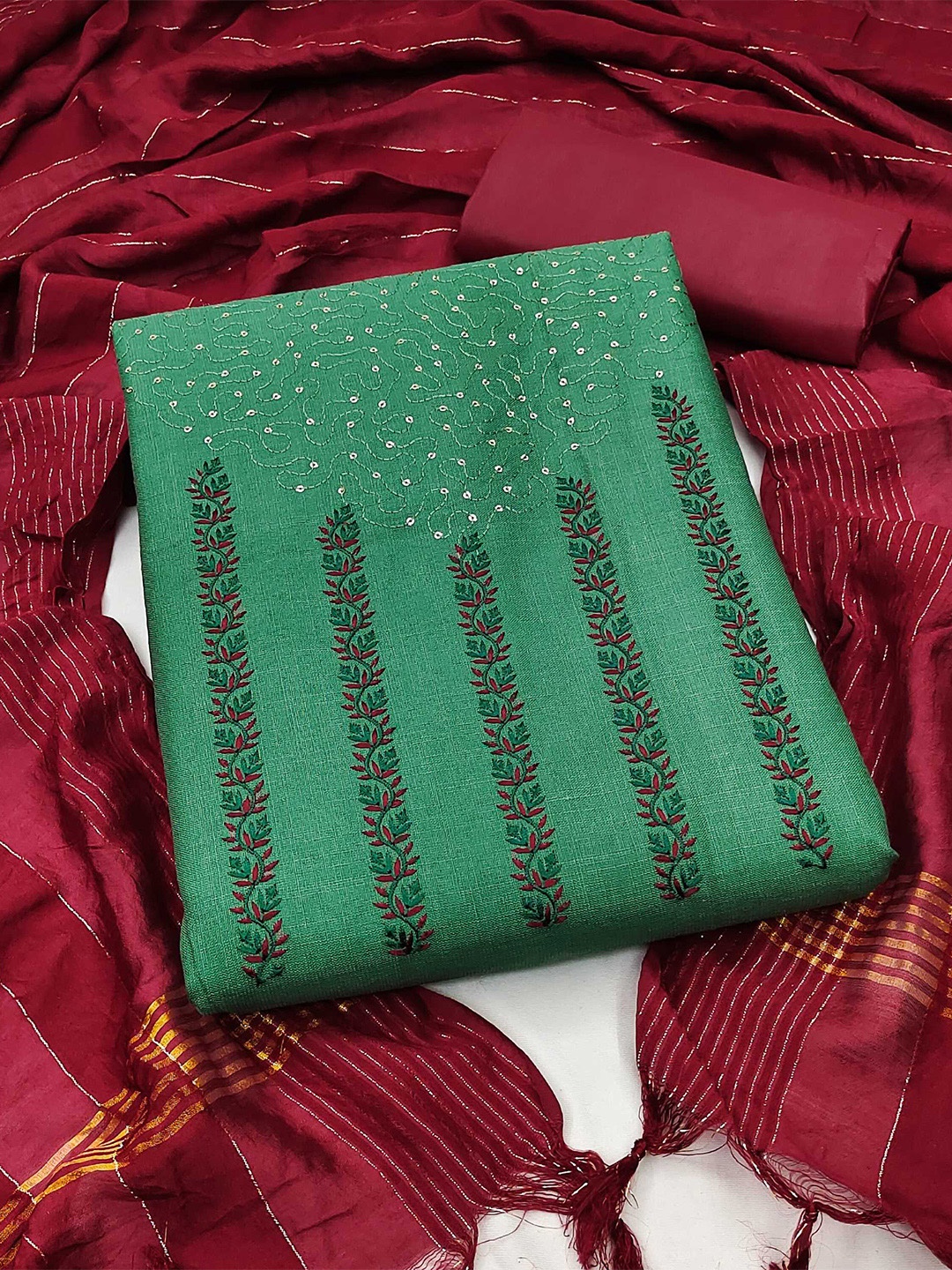 

Panzora Floral Embroidered Unstitched Dress Material, Green