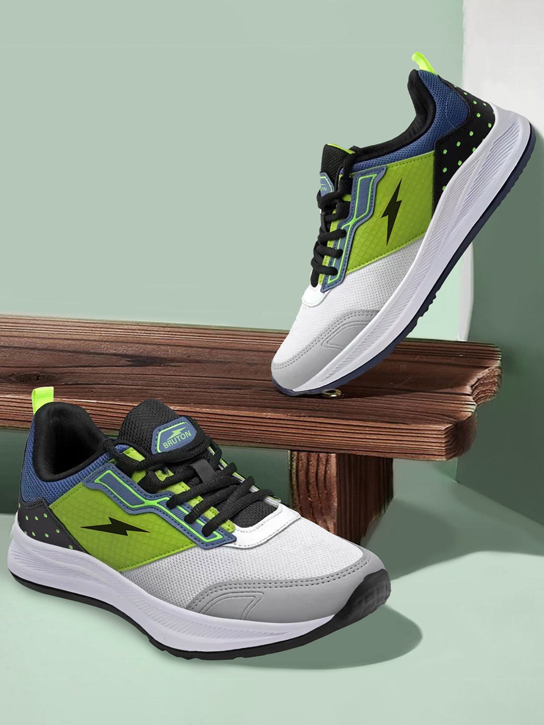 Bruton Men Mesh Running Shoes, Green