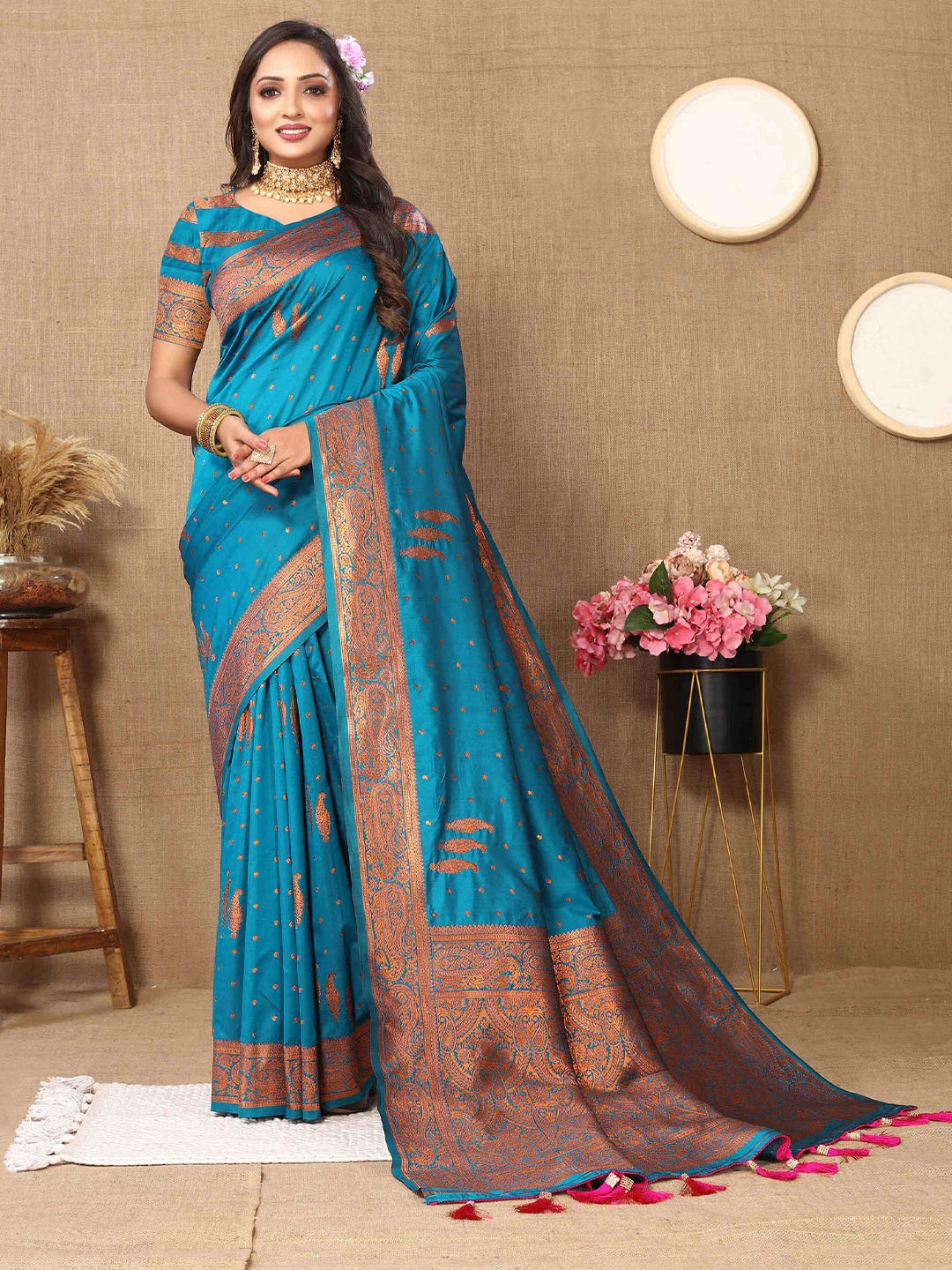 

ZILVIRA Woven Design Zari Banarasi Saree, Blue