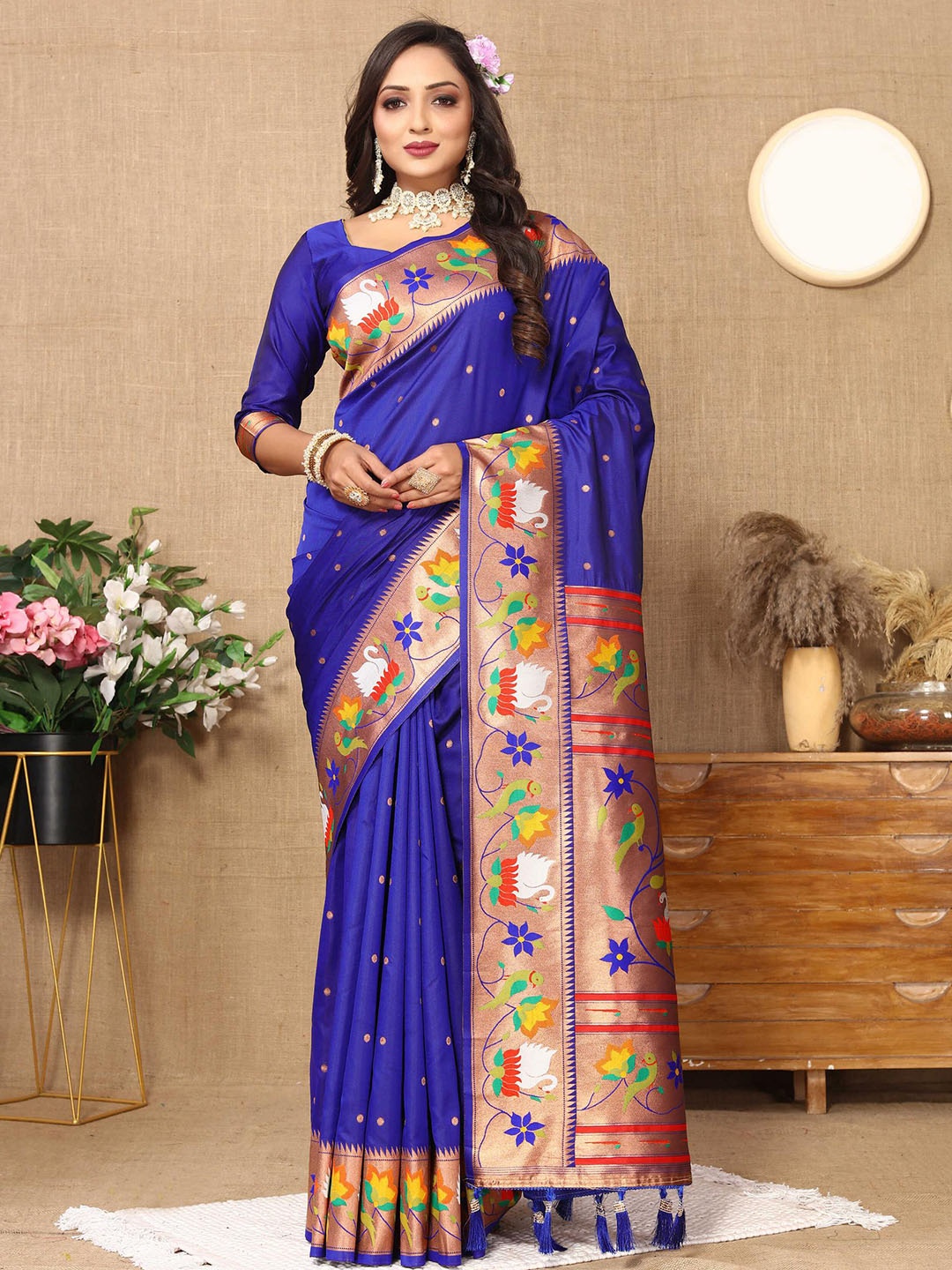 

ZILVIRA Woven Design Zari Pure Silk Paithani Saree, Turquoise blue