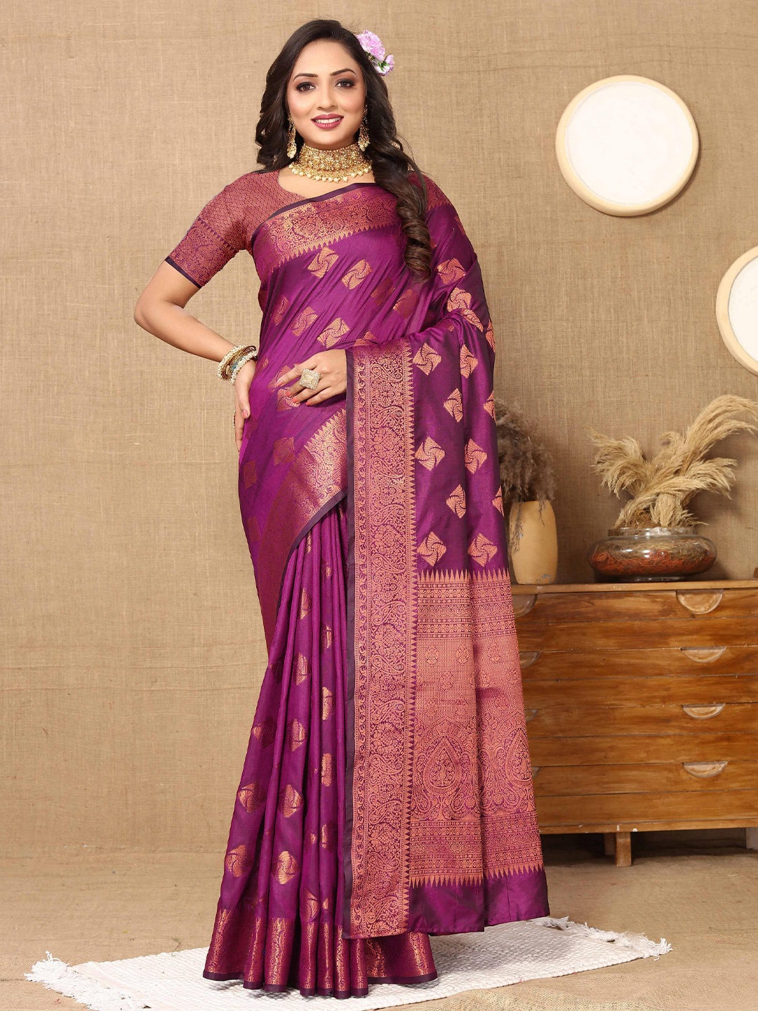 

ZILVIRA Woven Design Zari Banarasi Saree, Purple