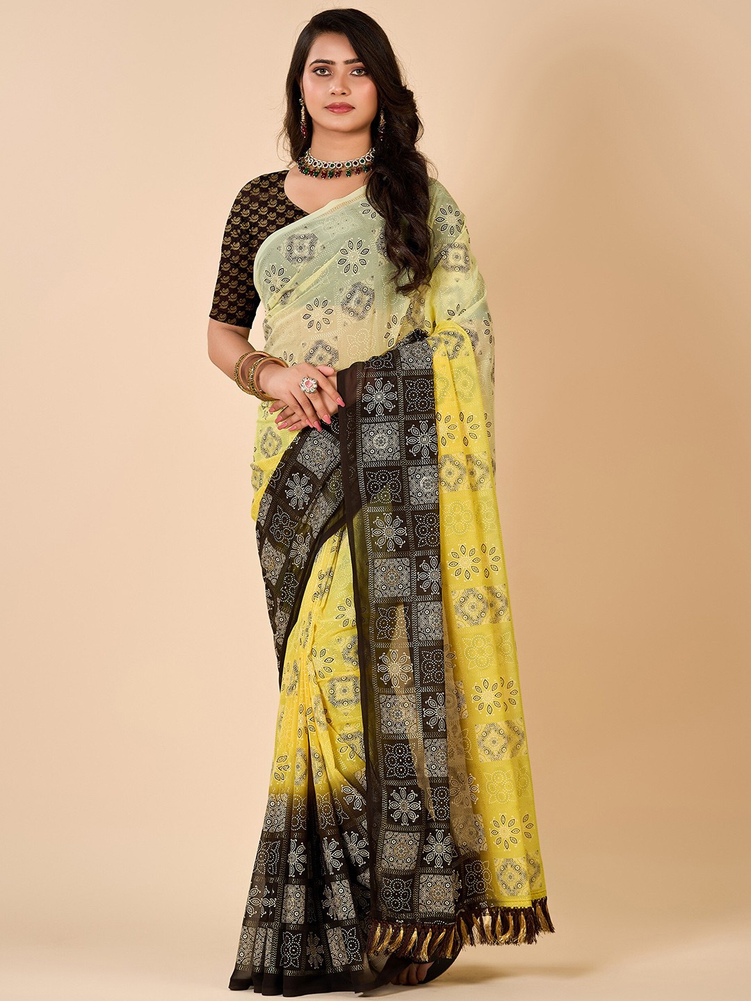 

NIRMAL CREATION Floral Printed Saree, Yellow