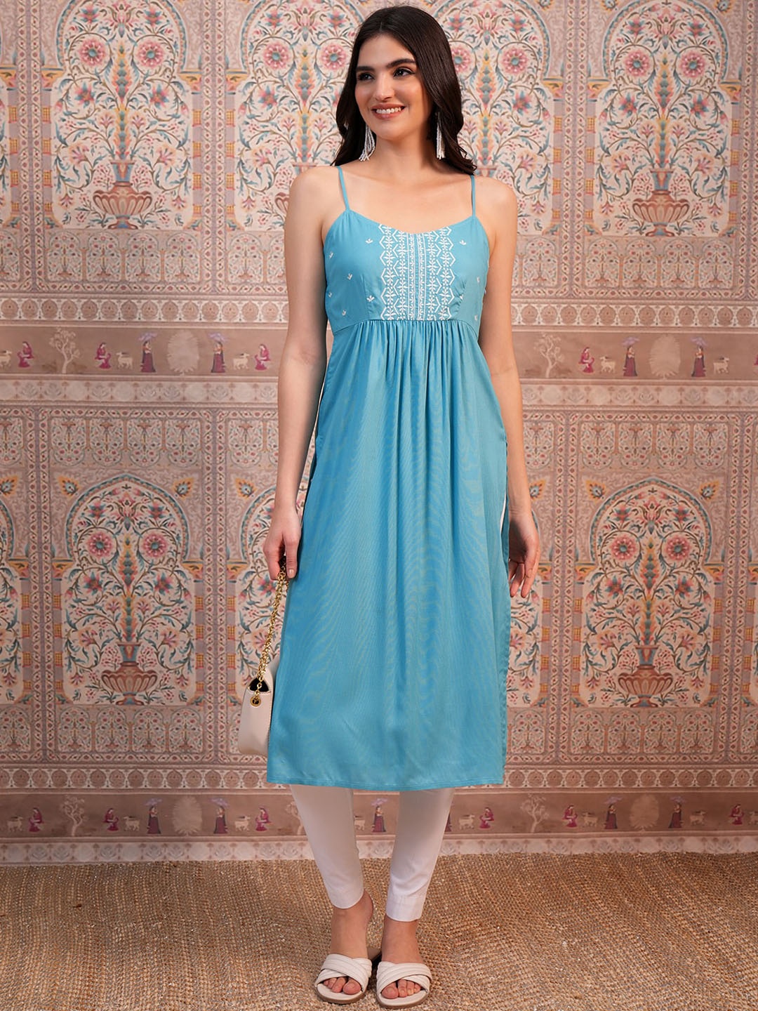 Vishudh Ethnic Motifs Shoulder Strap Yoke Design Kurta, Blue