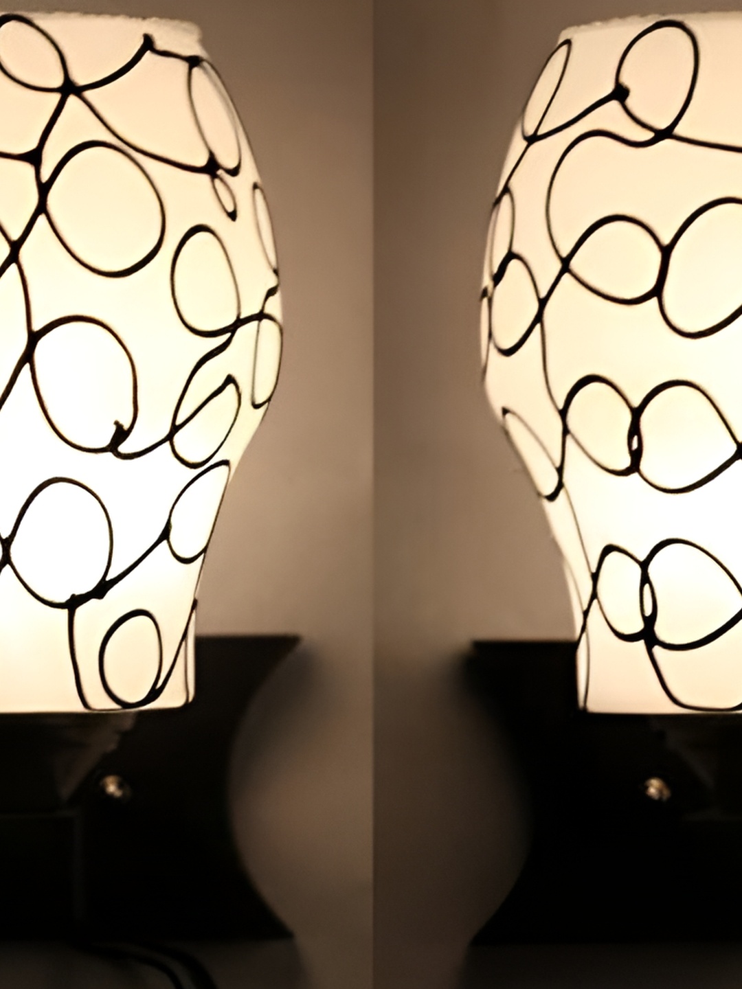 

1ST TIME White & Black Textured Glass Traditional Abstract Shaped Shaped Wall Lamp