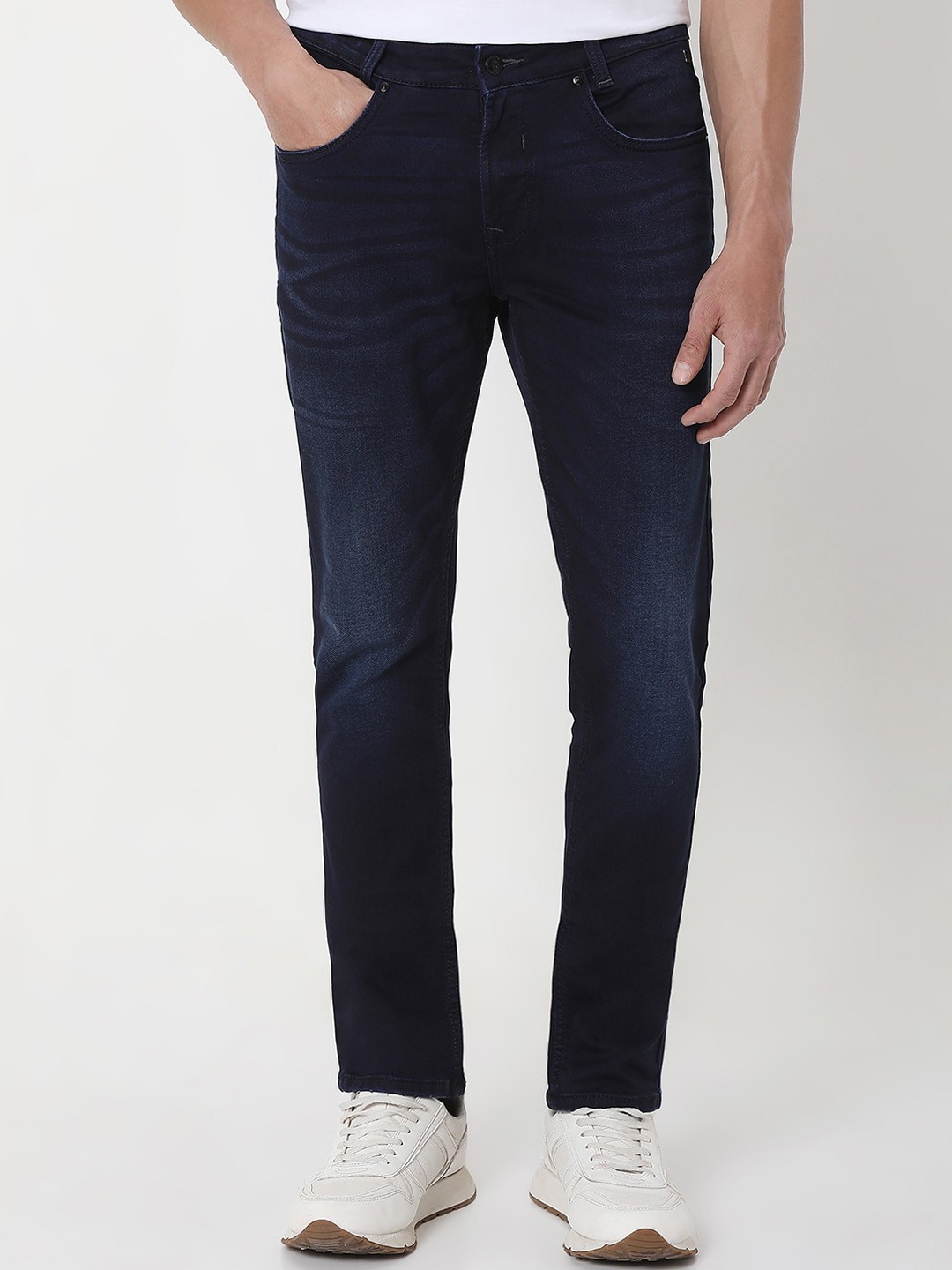 

Mufti Men Skinny Fit Light Fade Clean Look Stretchable Jeans, Navy blue