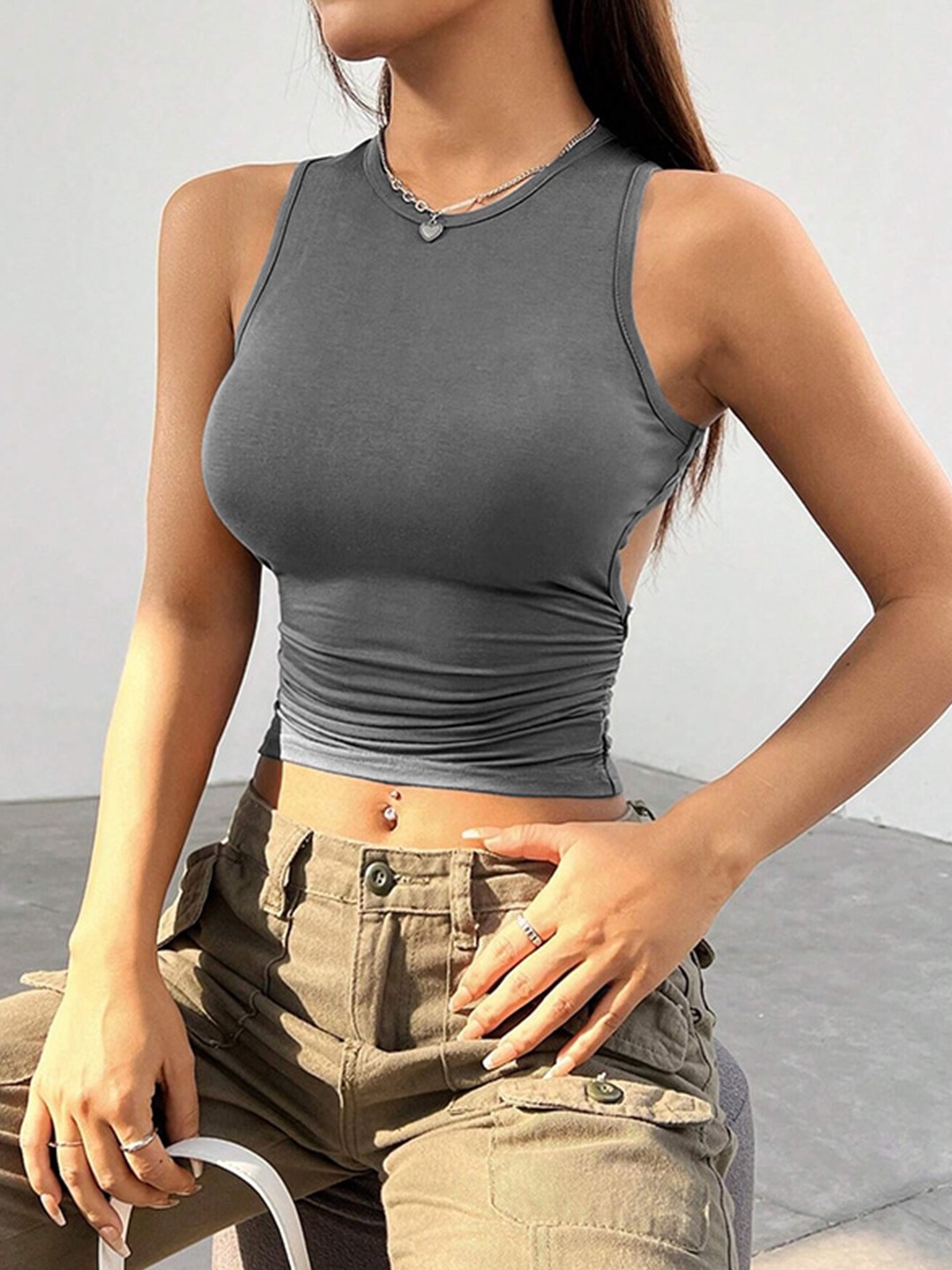 

StyleCast x Revolte Round Neck Sleeveless Fitted Top, Grey