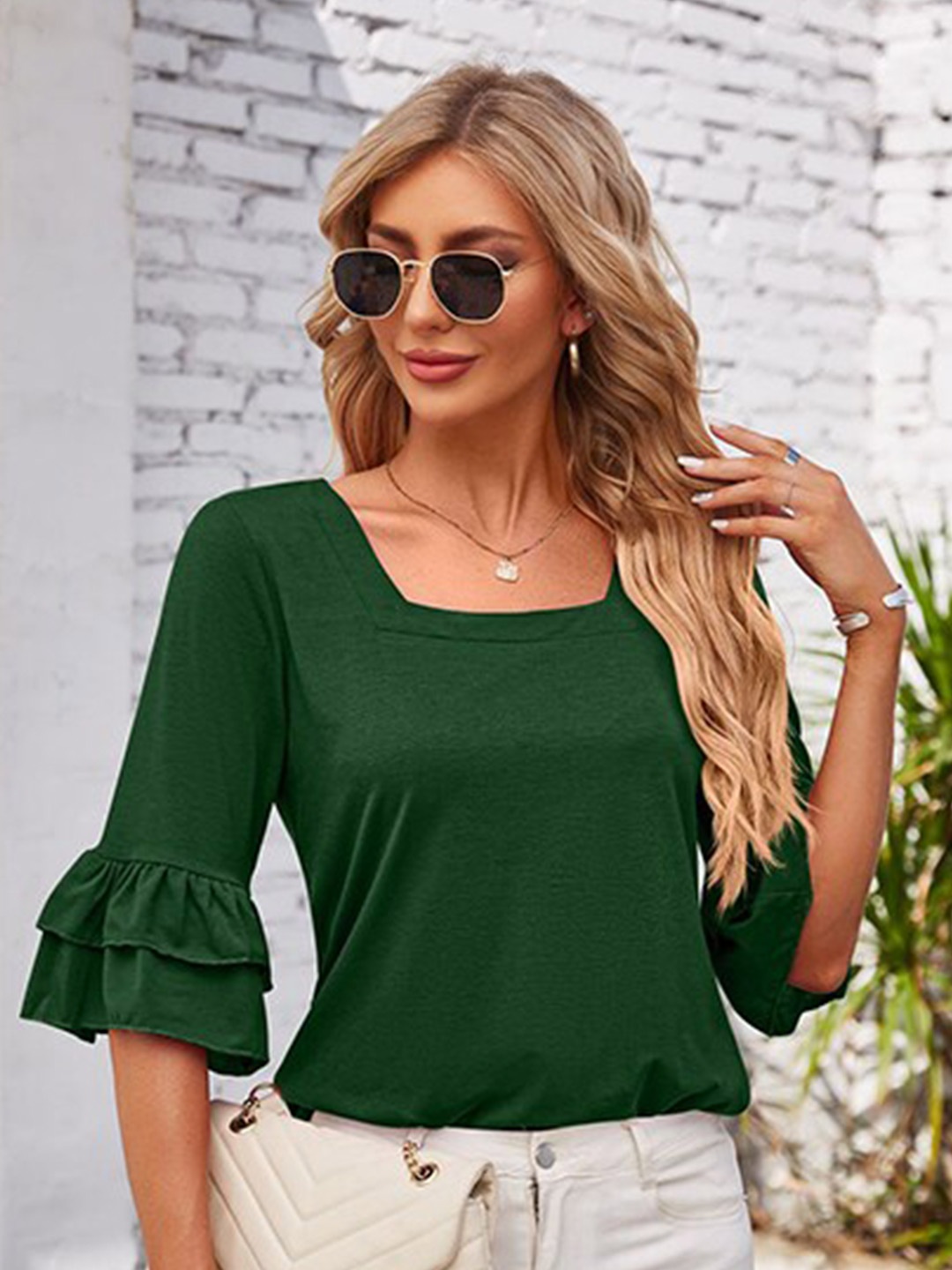

StyleCast x Revolte Square Neck Regular Top, Green