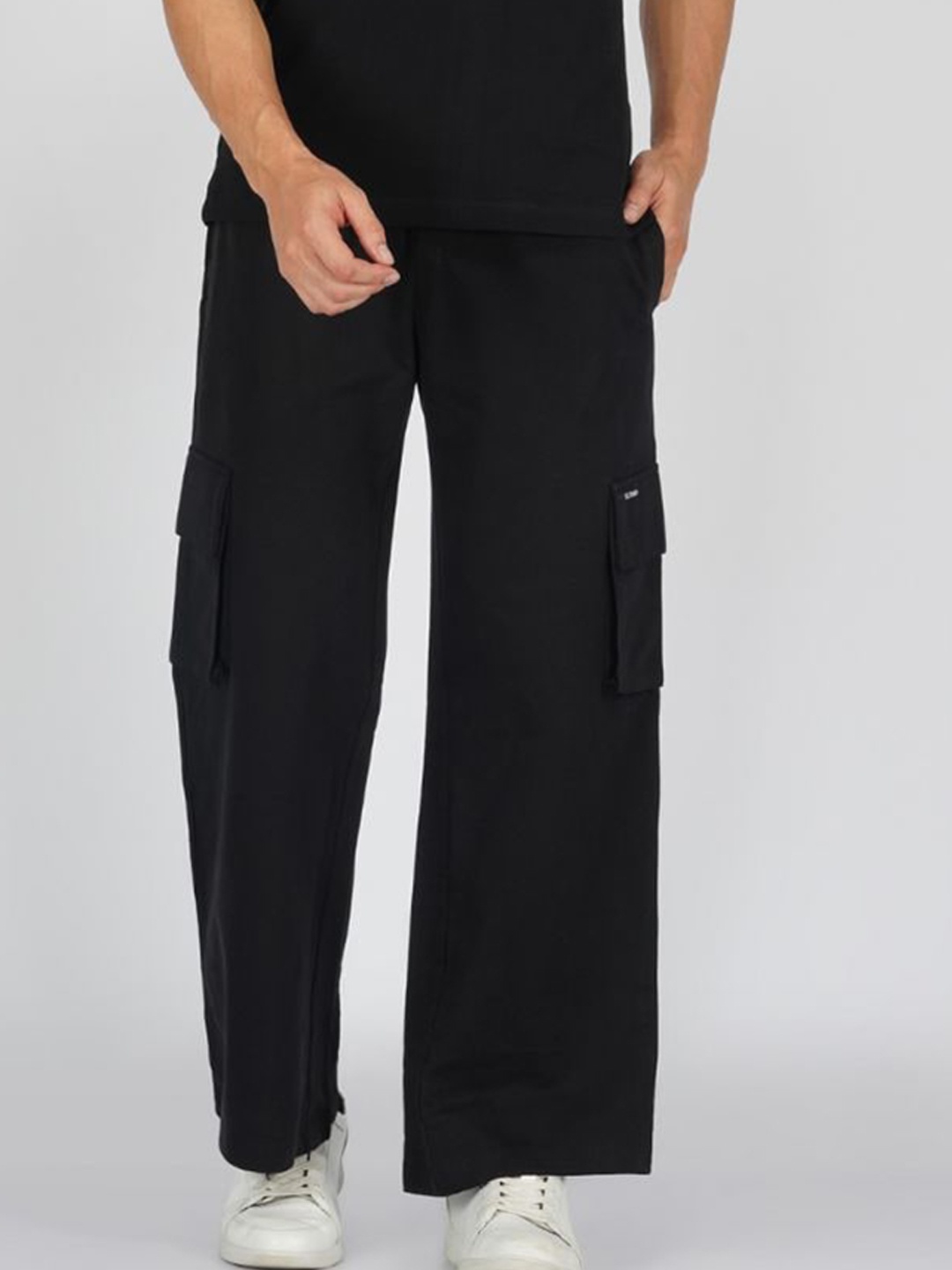 

BOTNIA Men Comfort Straight Fit High-Rise Cotton Cargo, Black