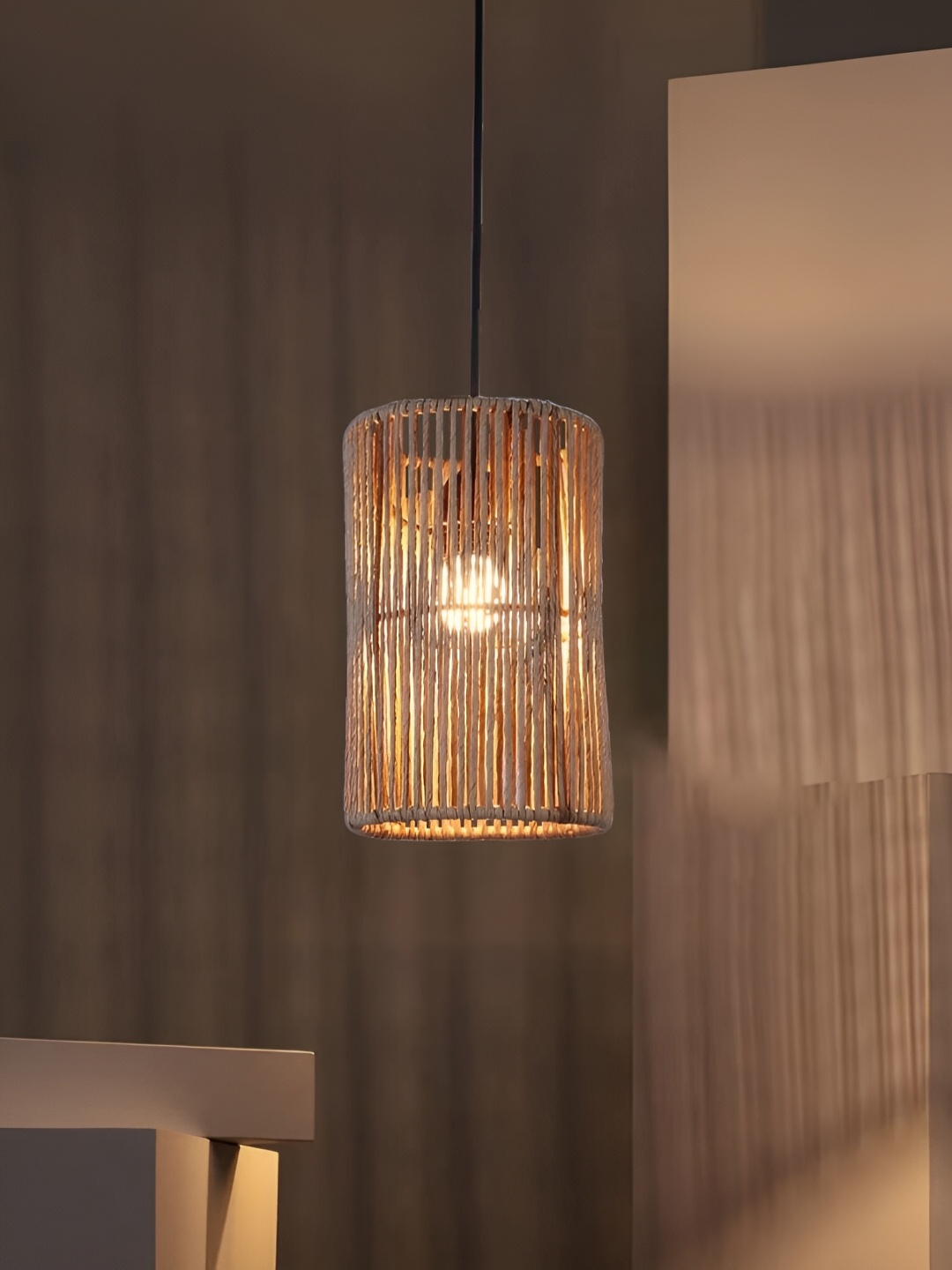 

akway Beige Wooden Contemporary Ceiling Lamp