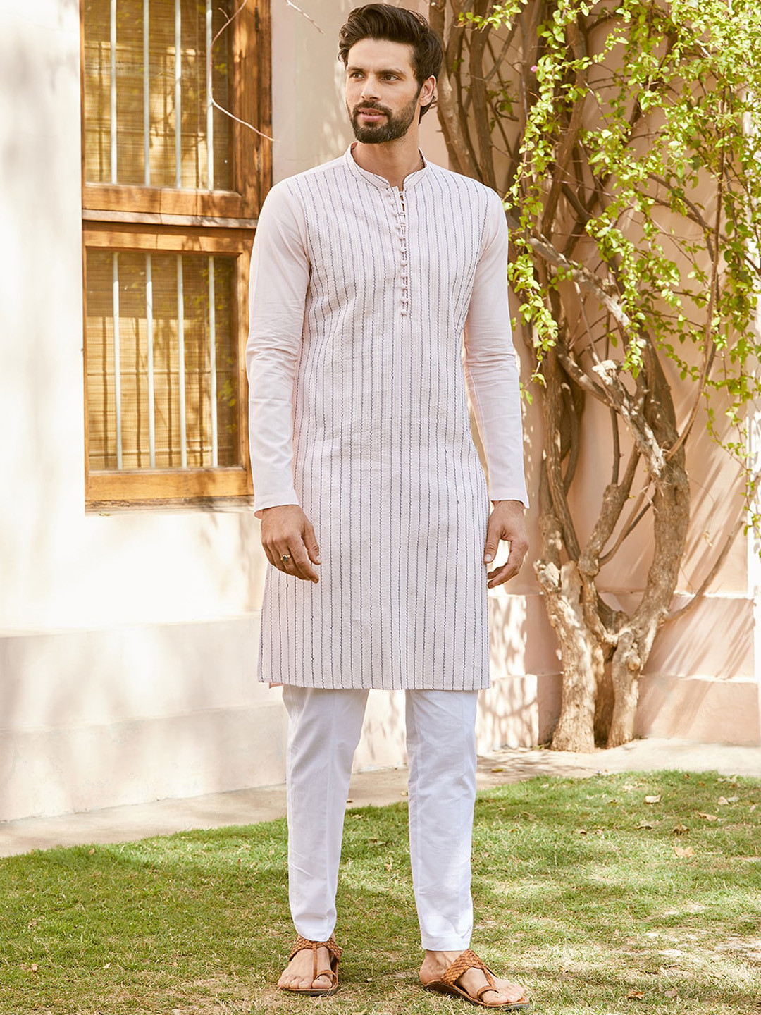 

See Designs Men Embroidered Regular Sequinned Pure Cotton Kurta with Pyjamas, Pink