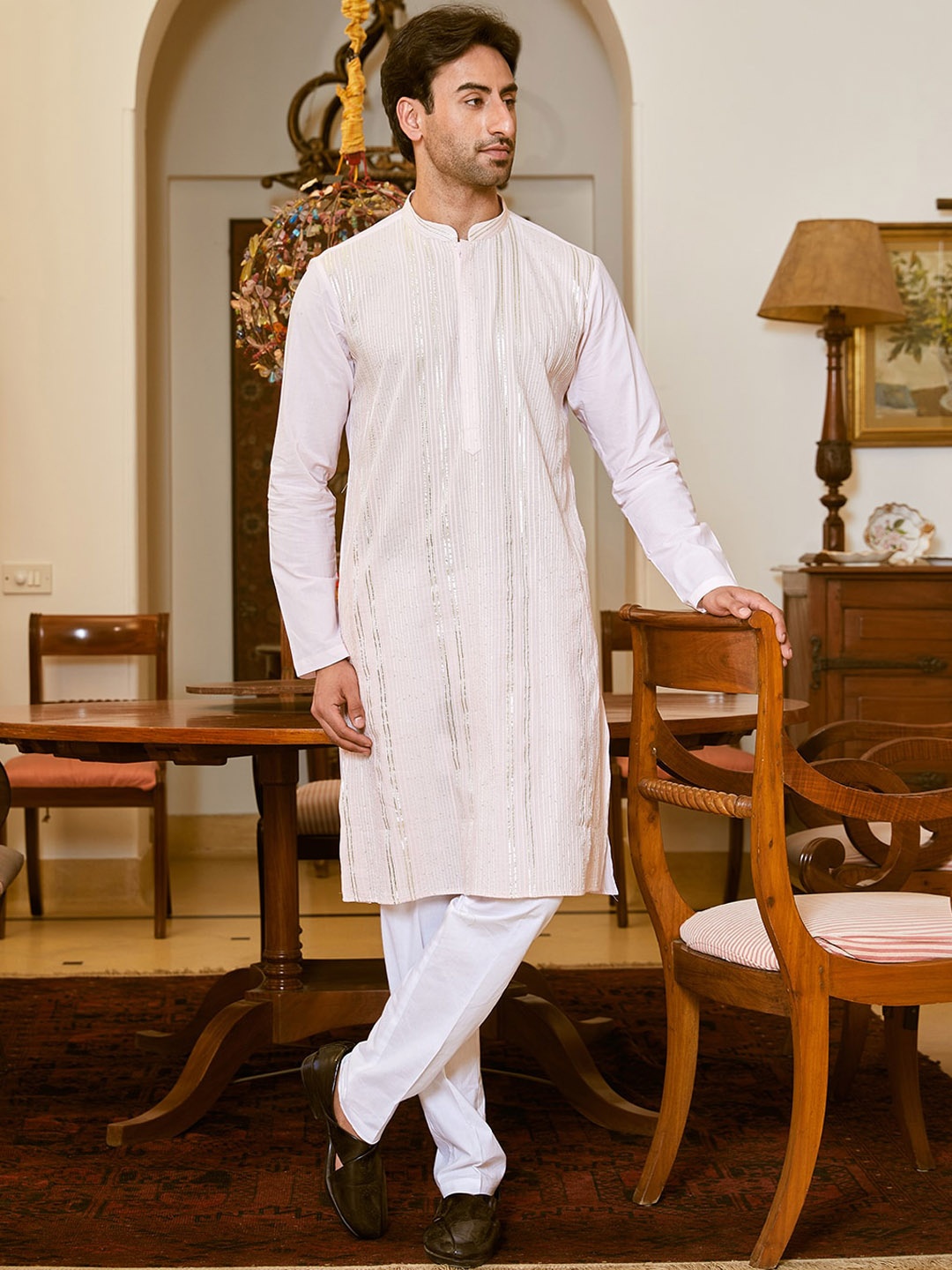 

See Designs Embroidered Regular Sequinned Pure Cotton Kurta with Pyjamas, Pink