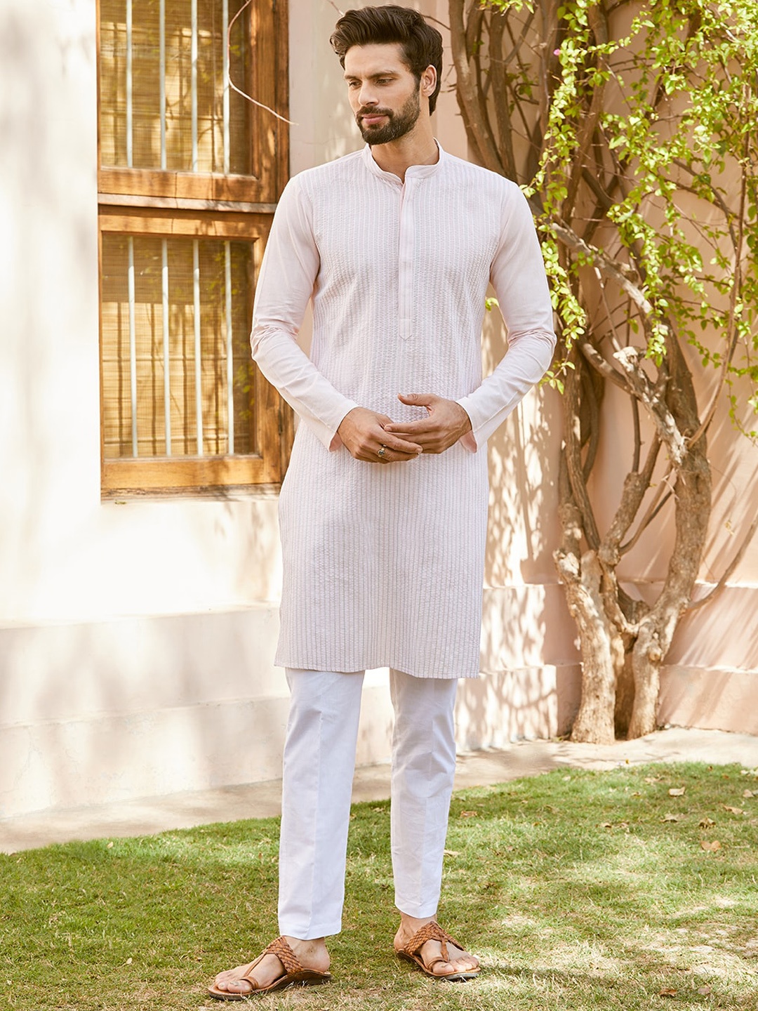 See Designs Men Regular Thread Work Pure Cotton Kurta with Pyjamas, Pink