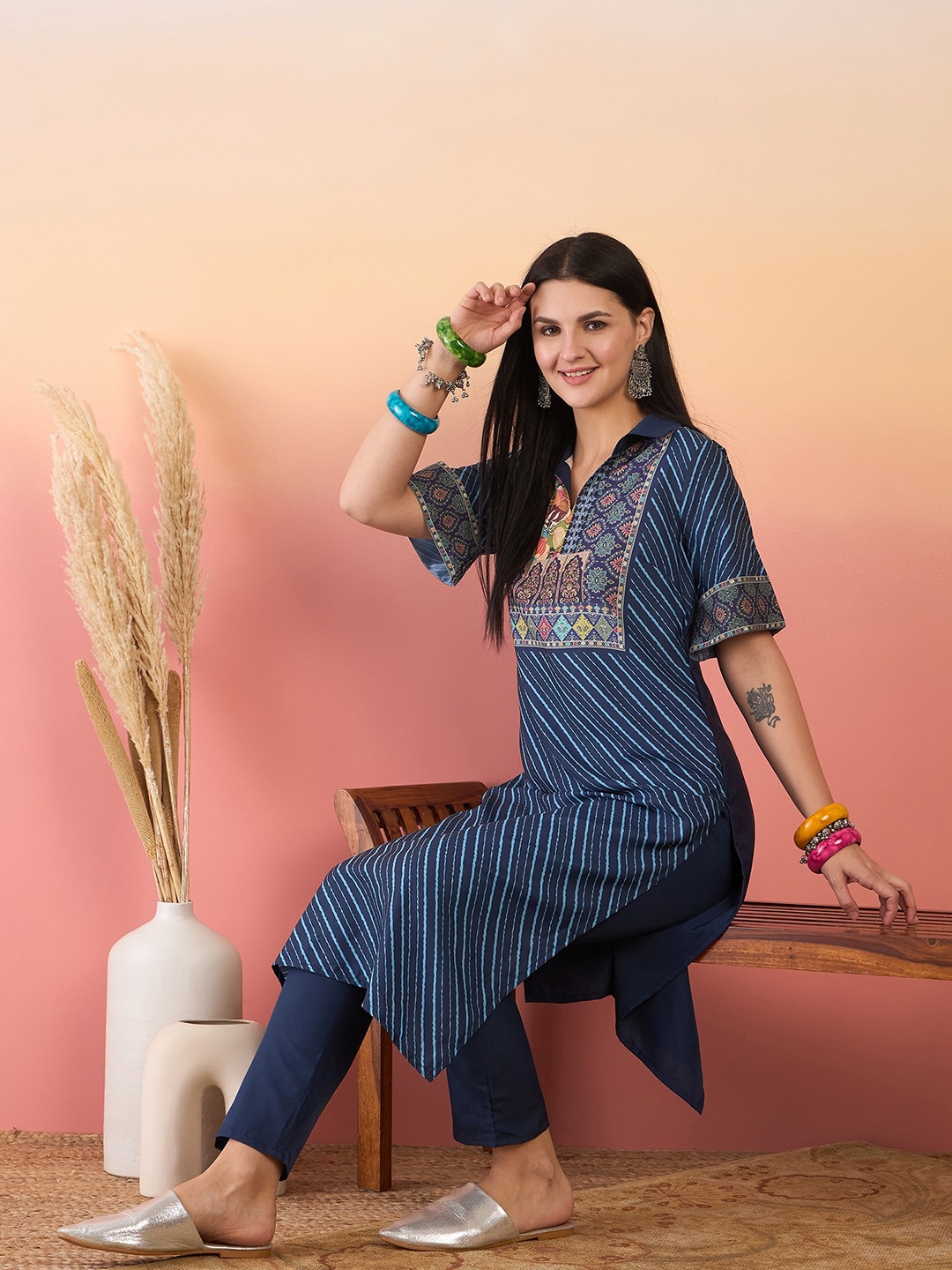 

Anouk Striped Shirt Collar Regular Straight Kurta With Trousers, Navy blue