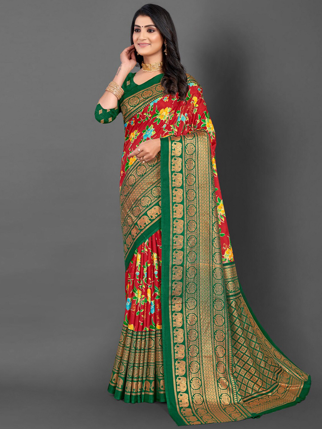 

Mitera Floral Printed Zari Sungudi Saree, Red