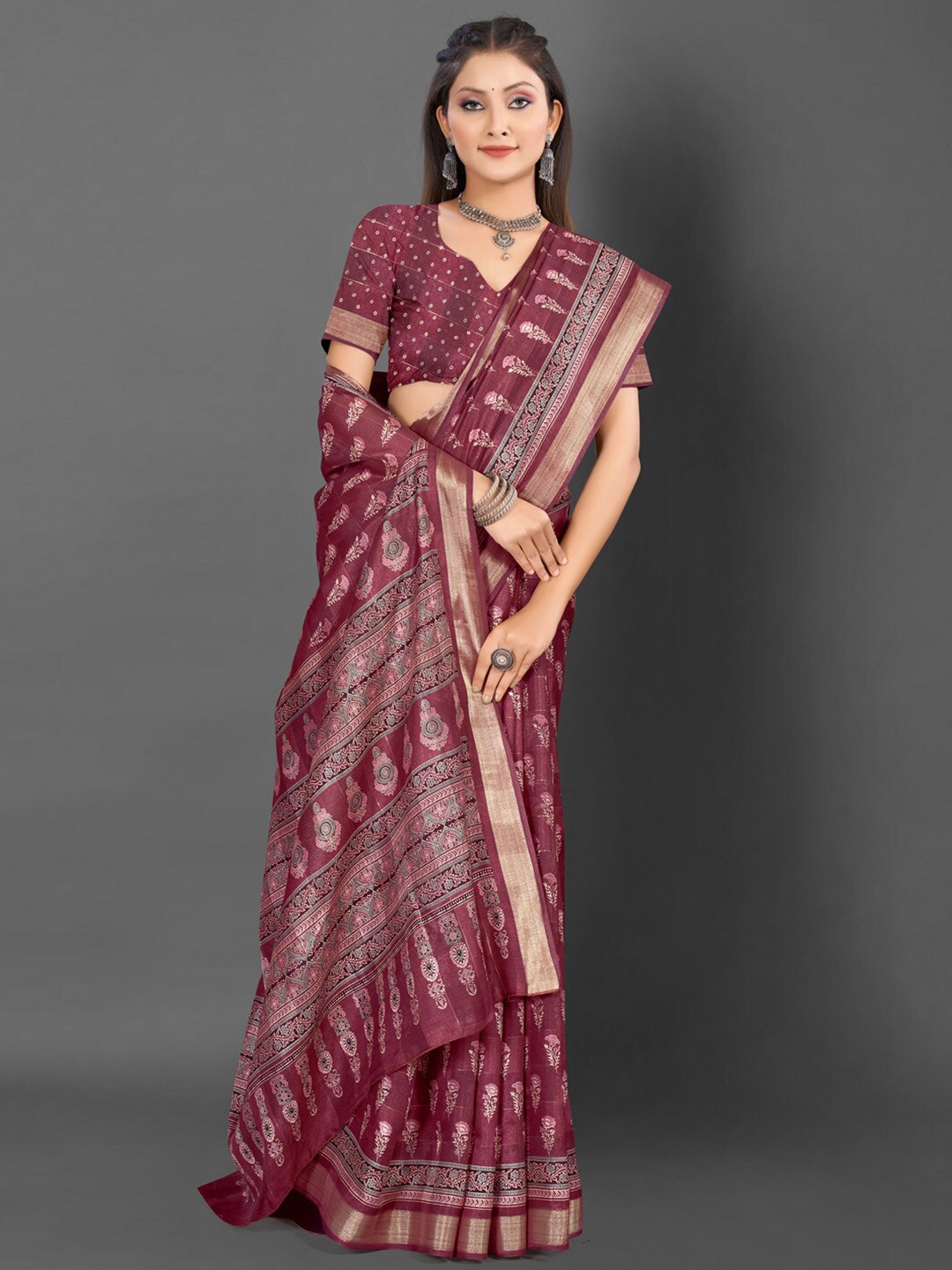 

Mitera Ethnic Motifs Printed Bagru Zari Saree, Magenta