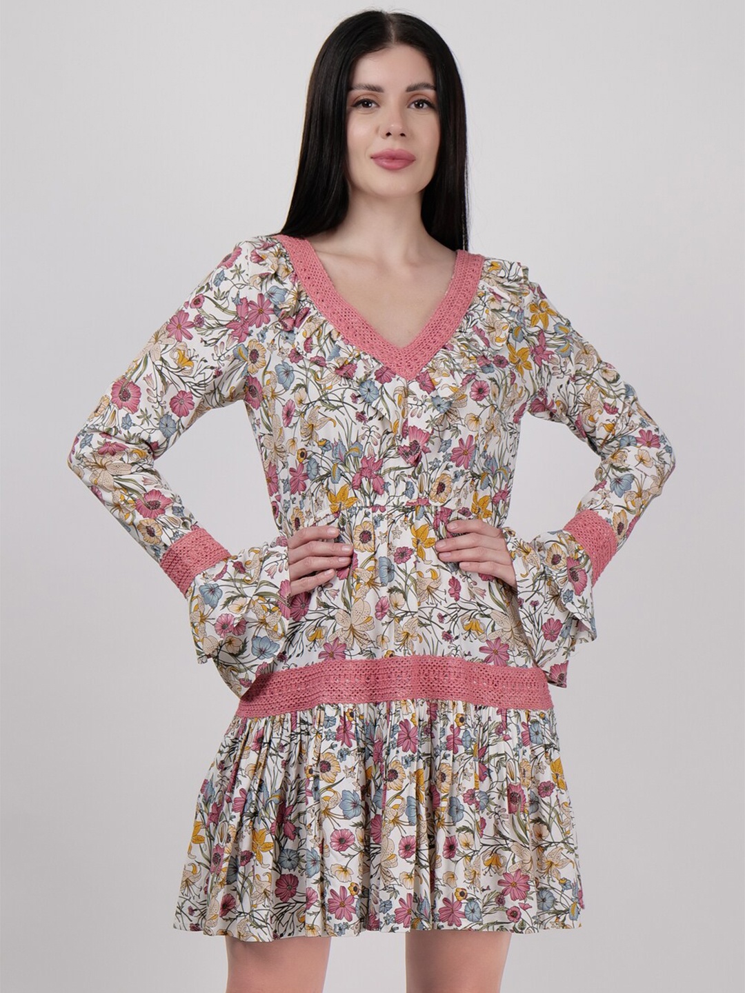 

DRIRO Floral Printed Flared Bell Sleeve V-Neck Fit & Flare Dress, Pink
