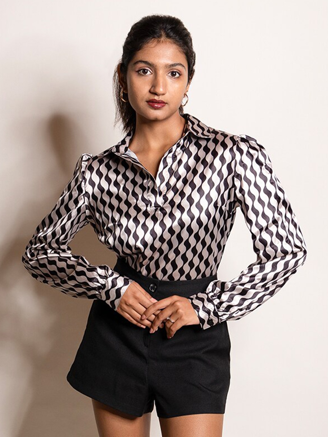 

Ostilos Classic Fit Geometric Printed Casual Satin Shirt, White
