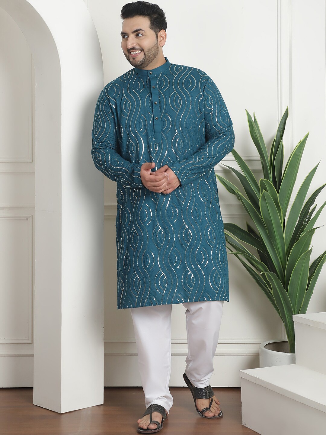 

SOJANYA PLUS Plus Size Leheriya Embroidered Sequinned Pure Cotton Kurta & Churidar Pyjama, Teal