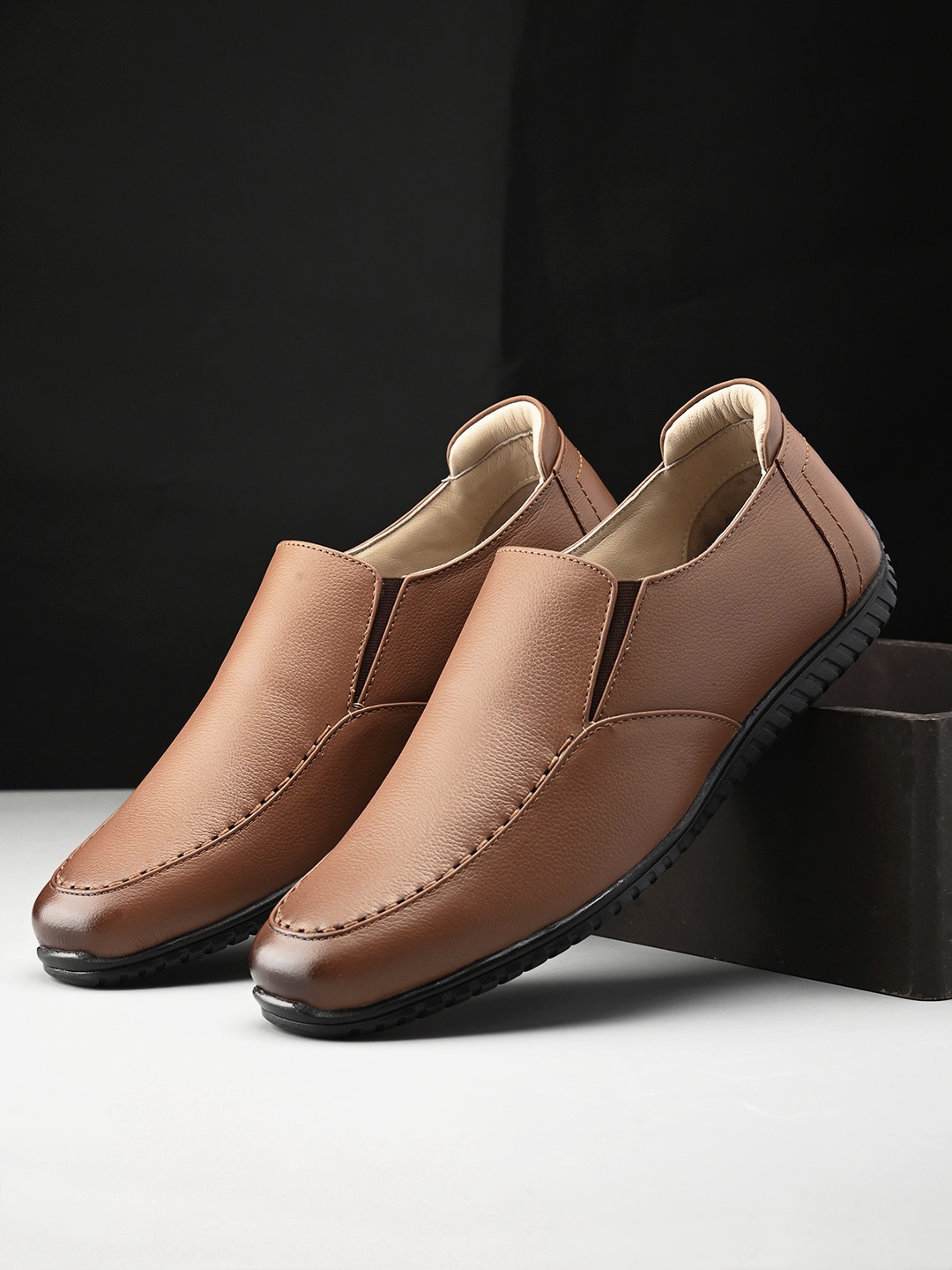

Fentacia Men Leather Formal Slip-Ons, Tan