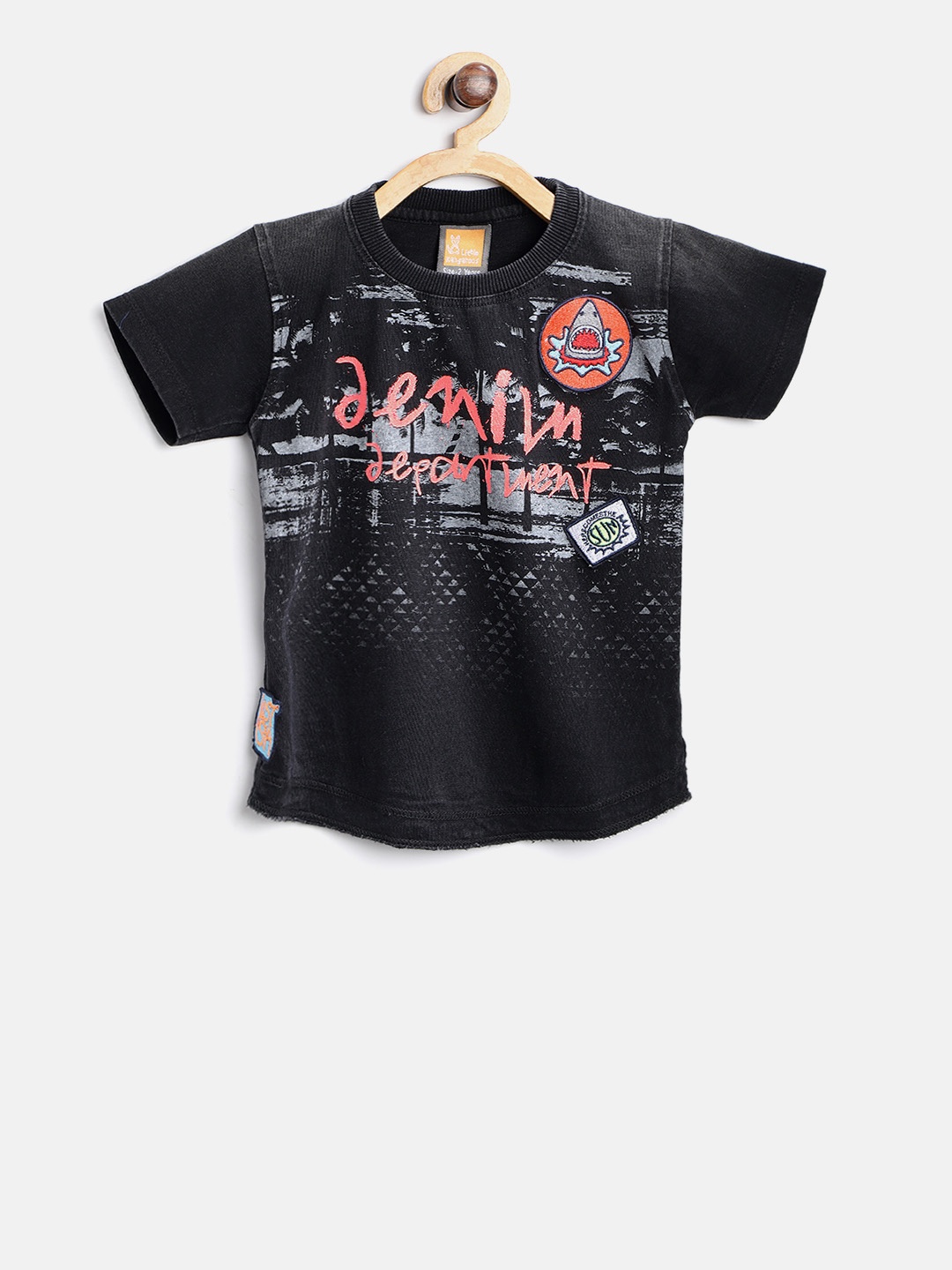 

Little Kangaroos Boys Black Printed Round Neck T-shirt