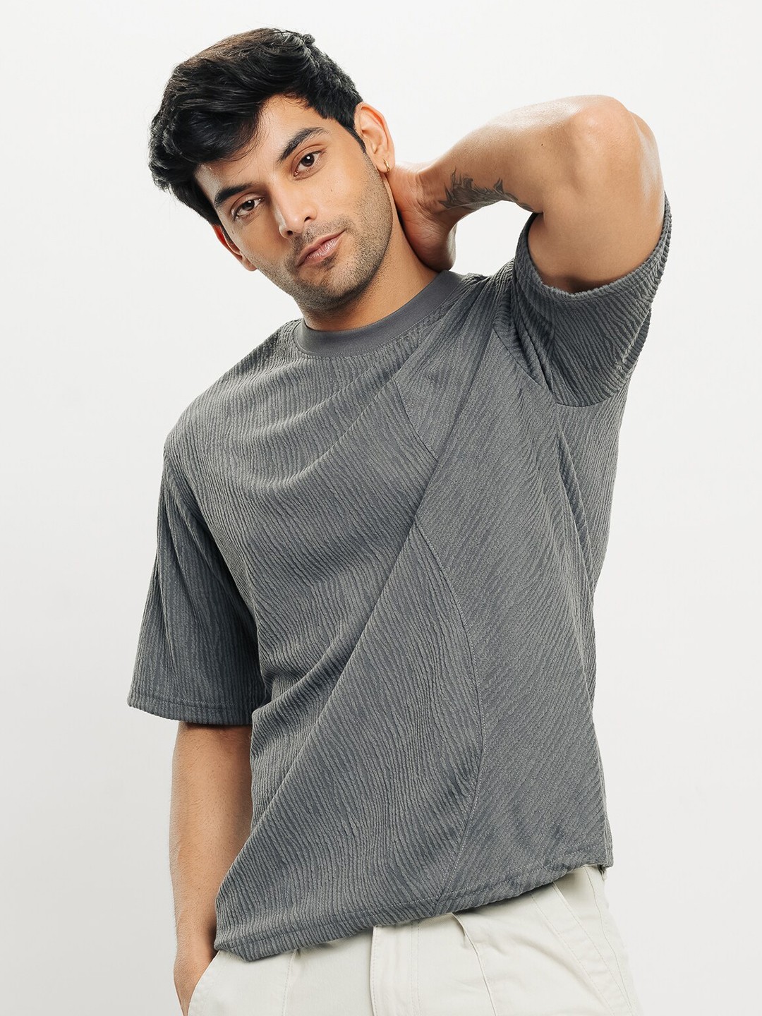 

FREAKINS Men Extended Sleeves Pockets T-shirt, Grey