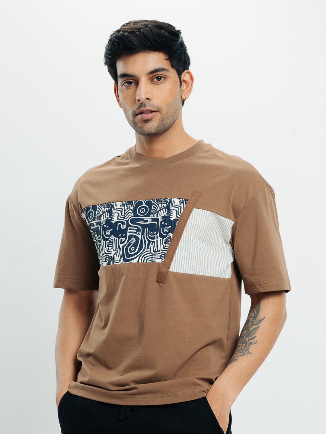 

FREAKINS Men Typography Printed Applique T-shirt, Brown