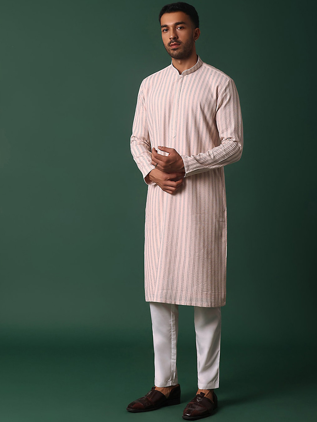 

KALKI Fashion Mandarin Collar Long Sleeves Embroidered Kurta with Trouser, Pink