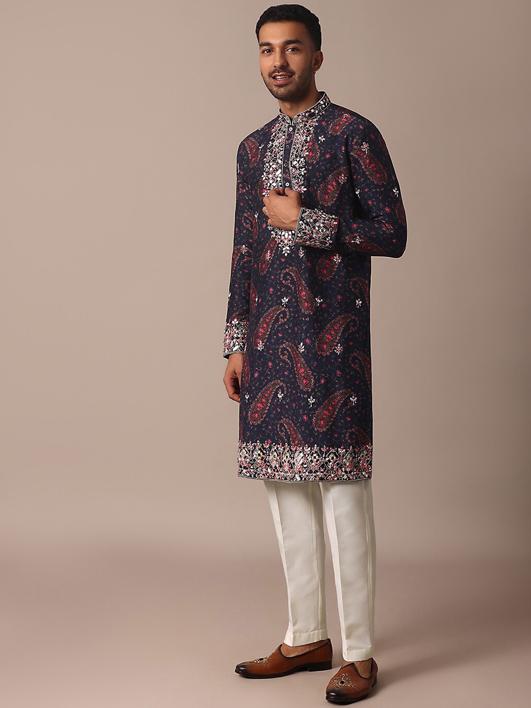 

KALKI Fashion Men Floral Embroidered Regular Kurta with Trousers, Blue