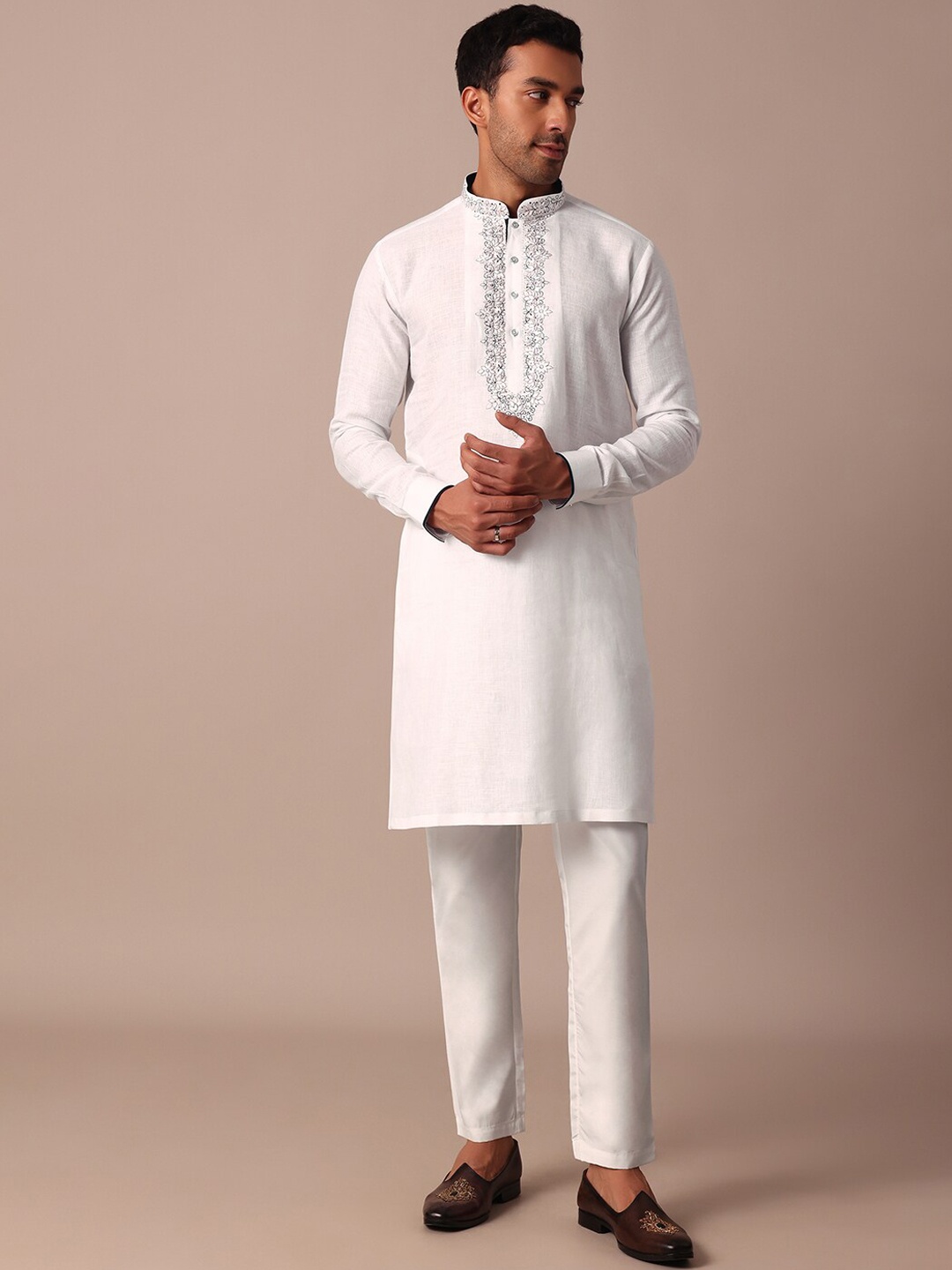 

KALKI Fashion Floral Yoke Design Mandarin Collar Thread Work Straight Kurta, White