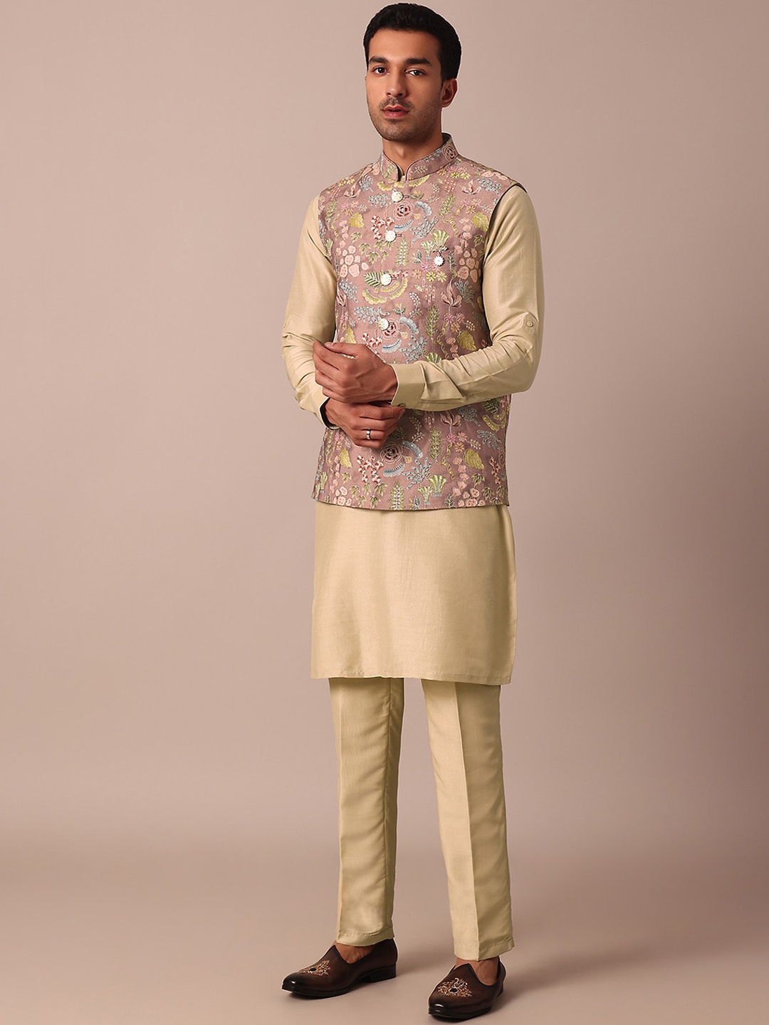 

KALKI Fashion Mandarin Collar Long Sleeves Straight Kurta with Pyjama & Jacket, Pink