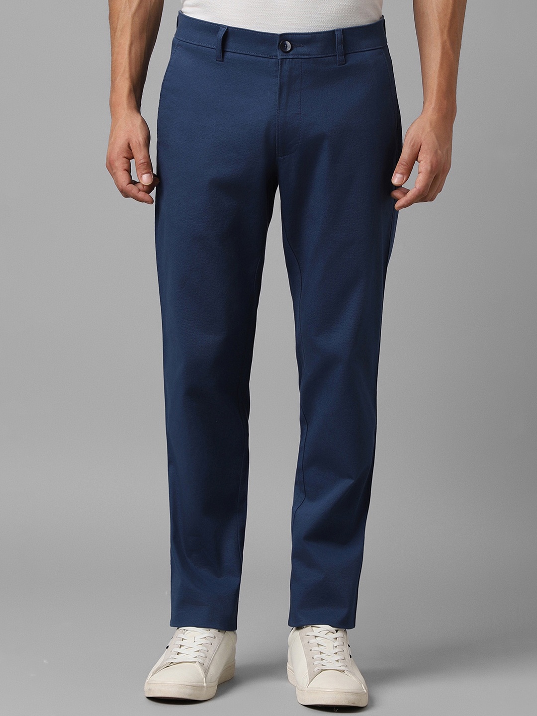 Louis Philippe Sport Men Textured Slim Fit Trousers, Navy blue