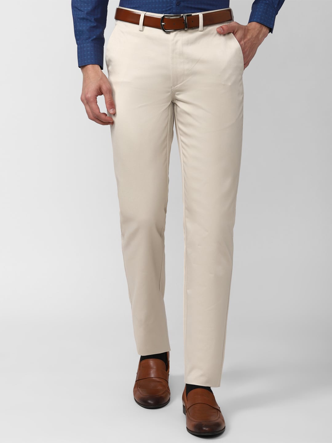

Peter England Casuals Men Slim Fit Formal Trouser, Cream