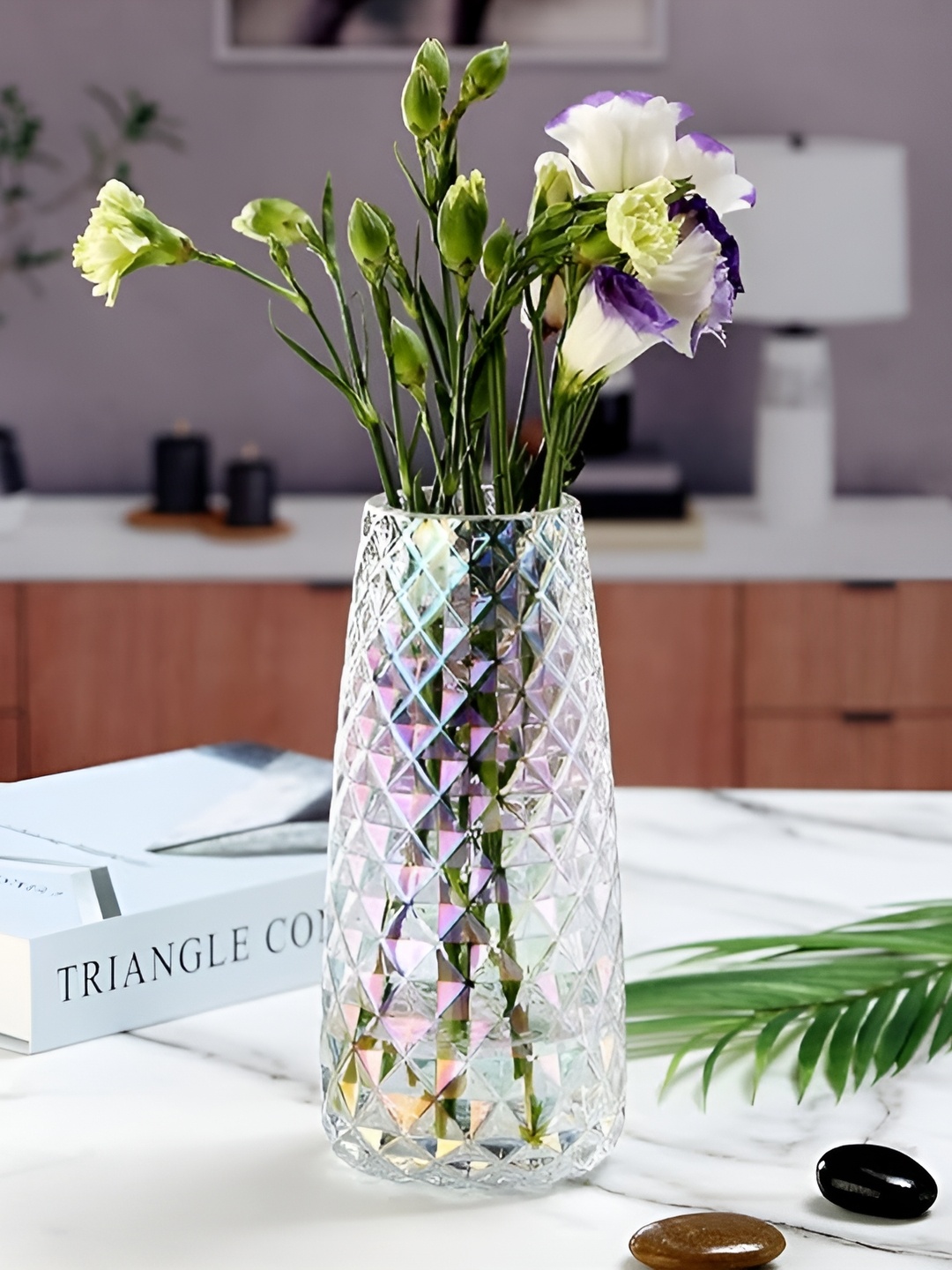 

BS AMOR Transparent Textured Glass Vase