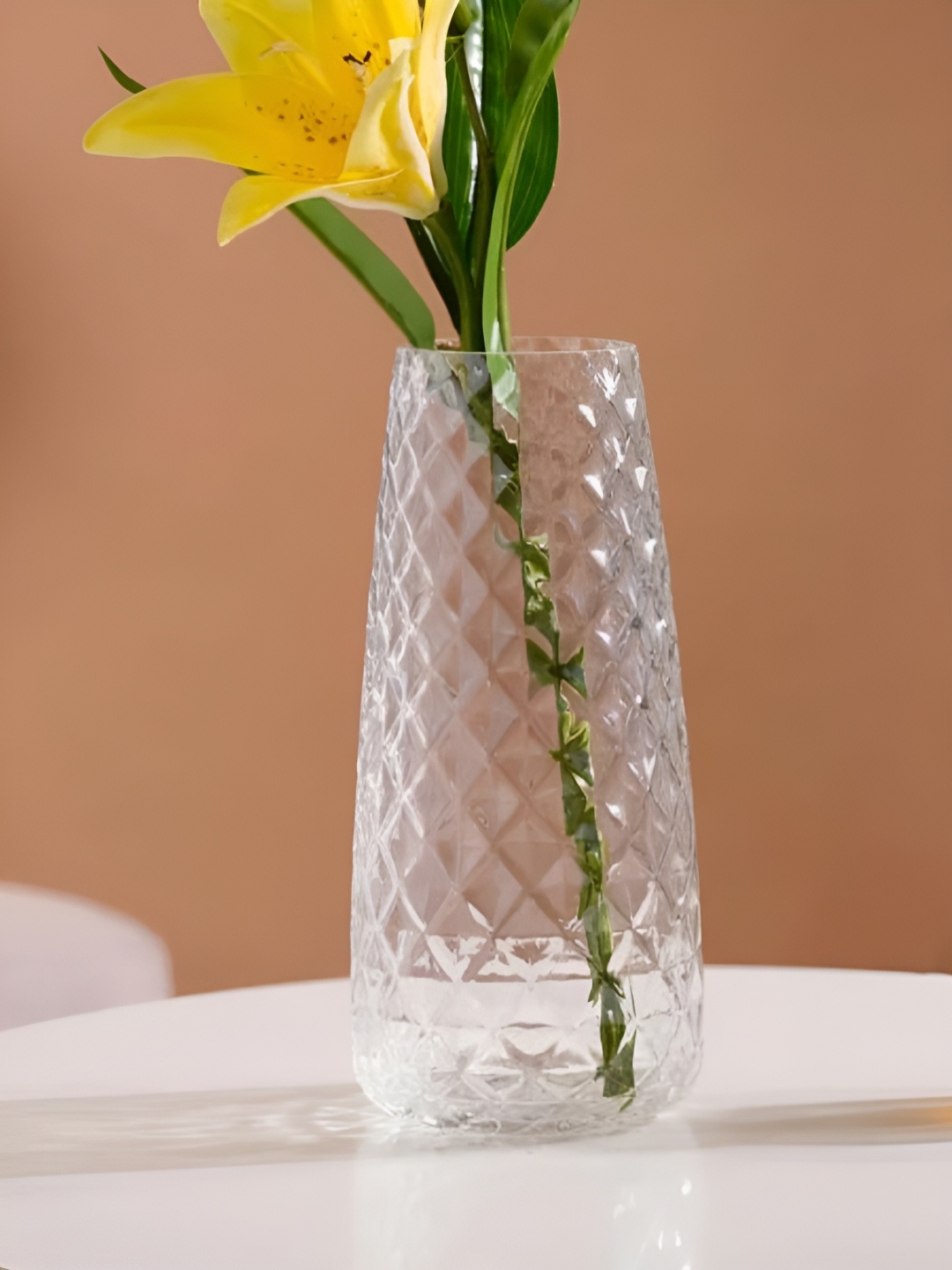 

BS AMOR Transparent Textured Glass Flower Vase