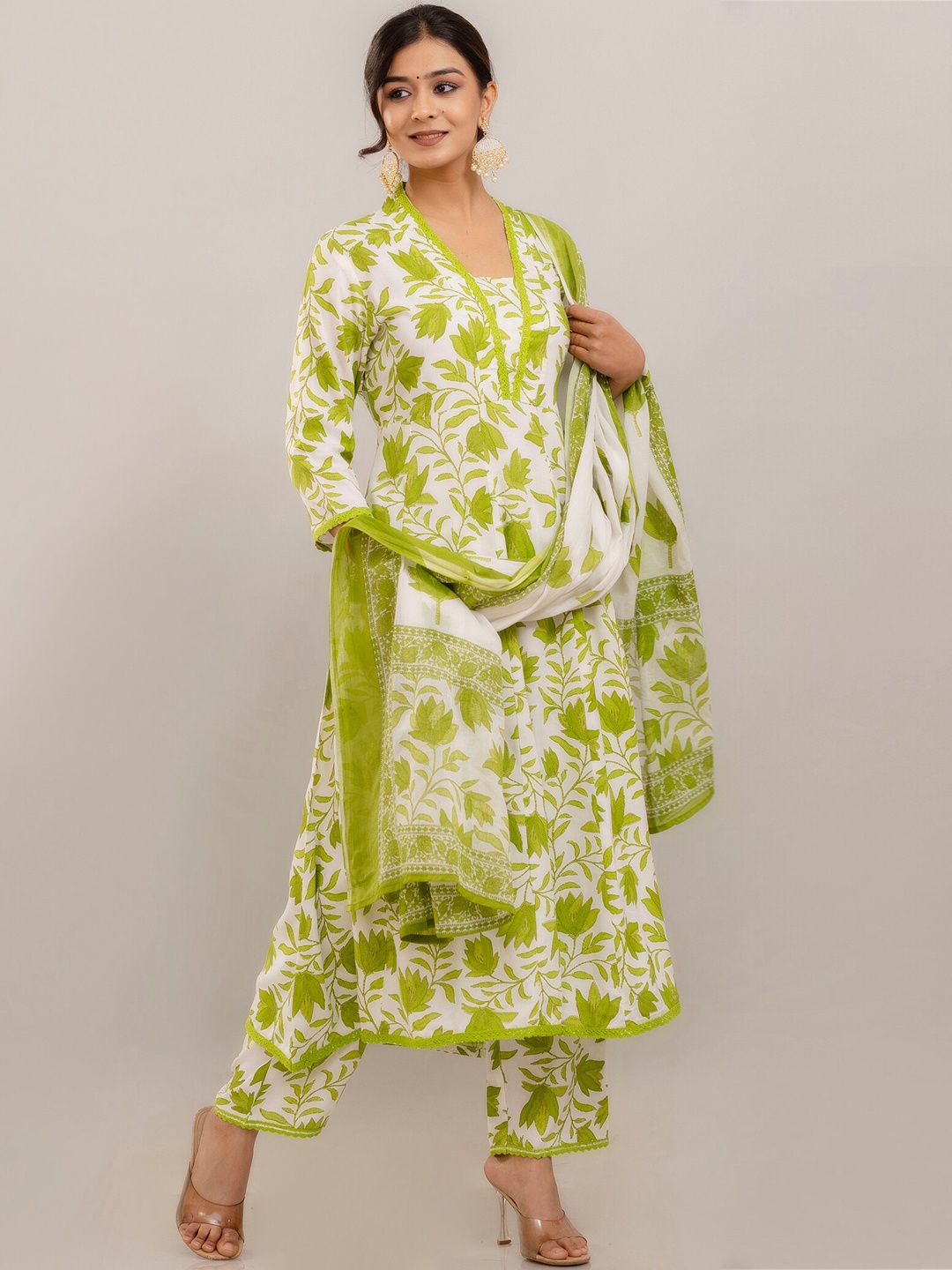 PARTHVI Floral Printed Anarkali Kurta With Trousers & Dupatta, Green