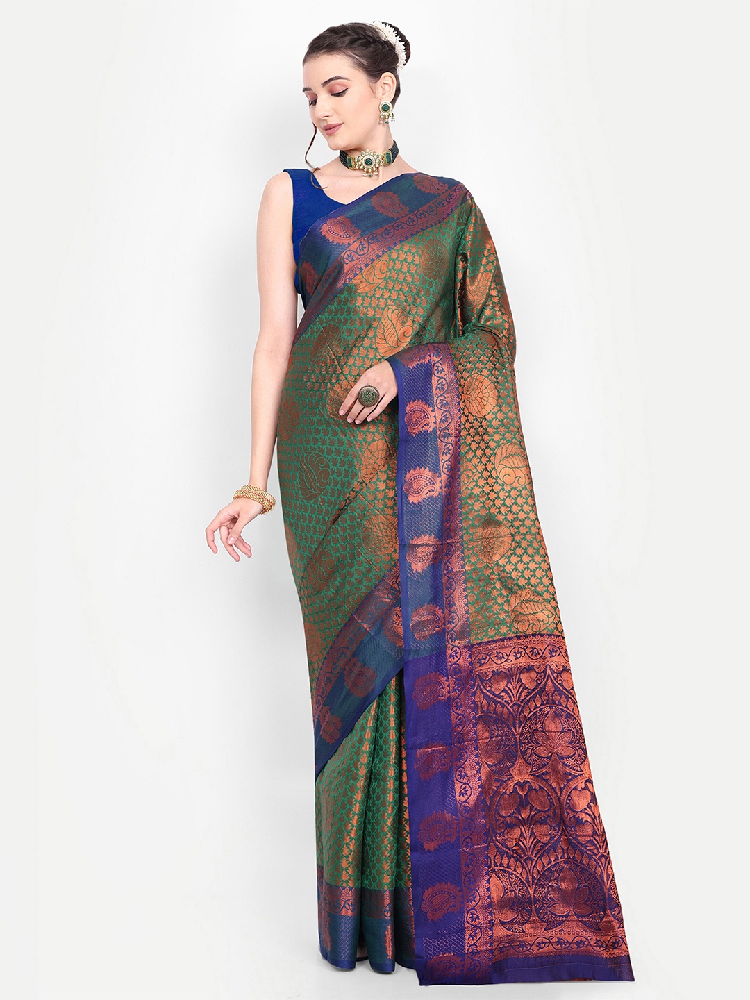 

AKSH FASHION Woven Design Zari Banarasi Saree, Green