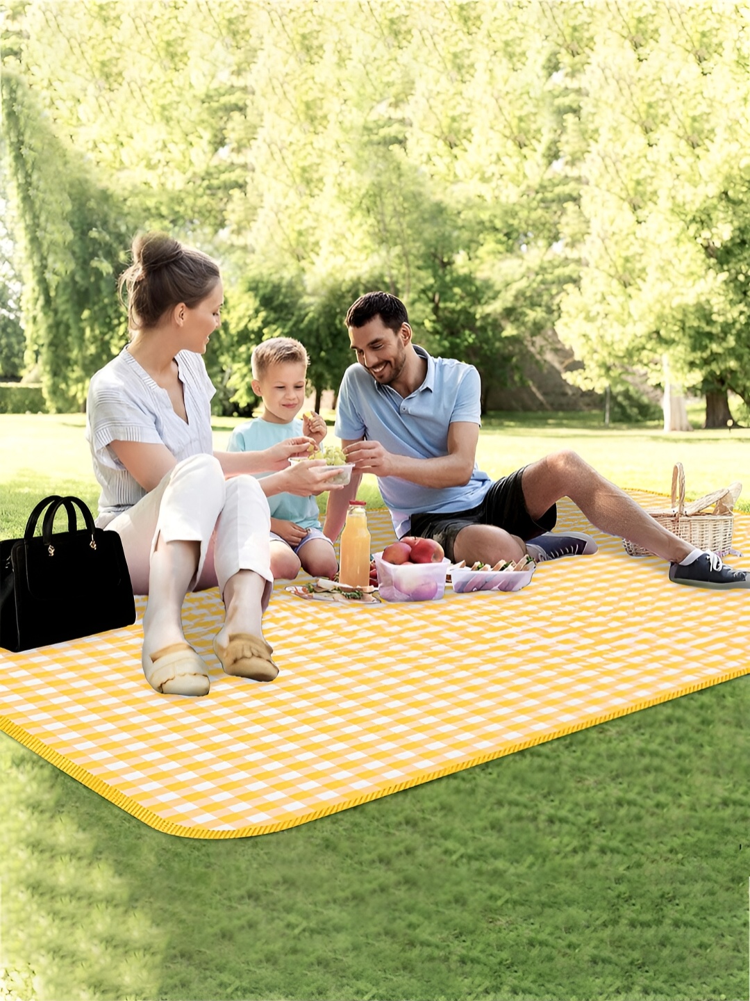 

Kuber Industries White Polyester Water Resistant Mattress Protector, Yellow