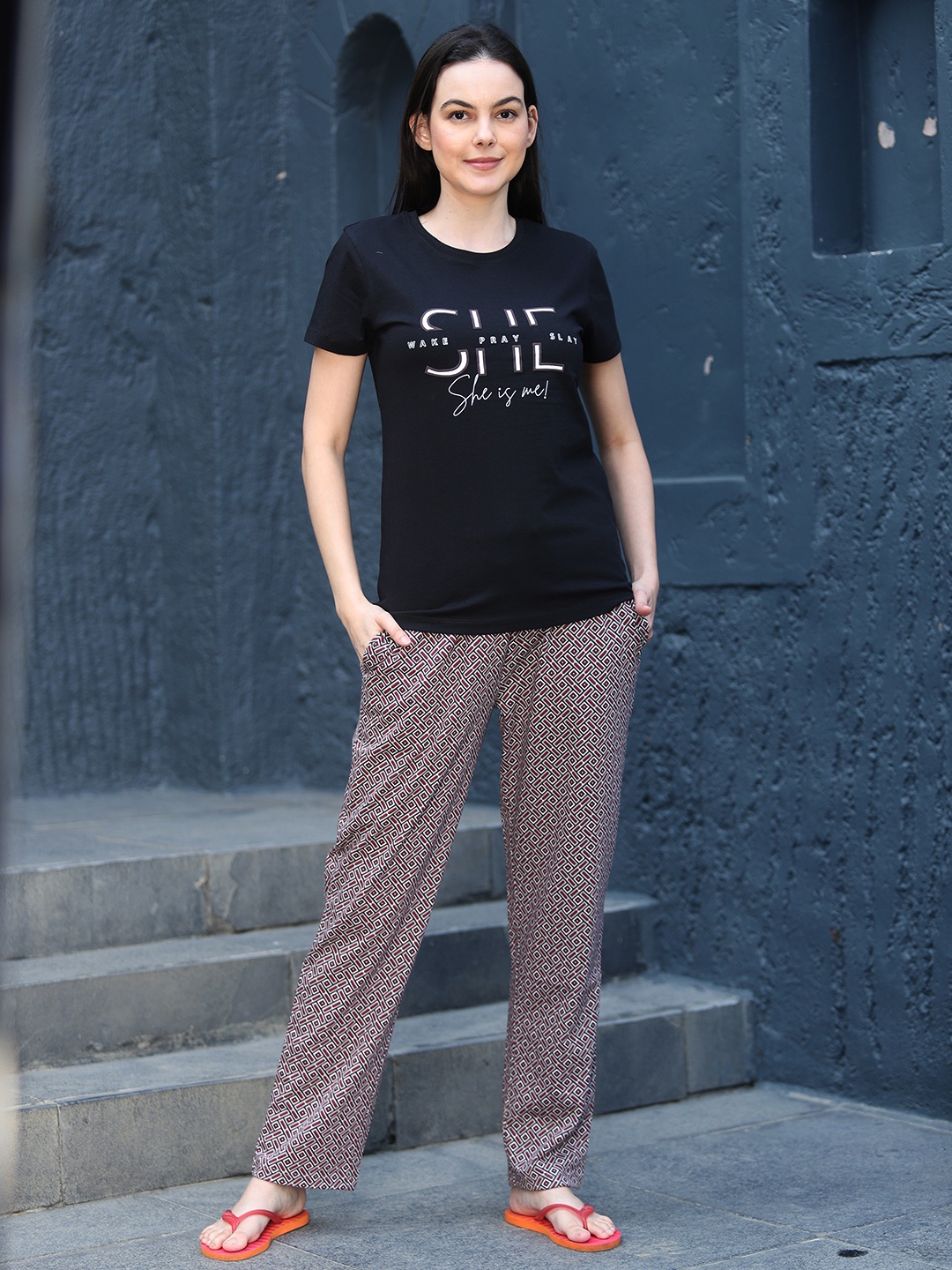 

MAYSIXTY Geometric Printed Pure Cotton T-shirt With Pyjamas, Black