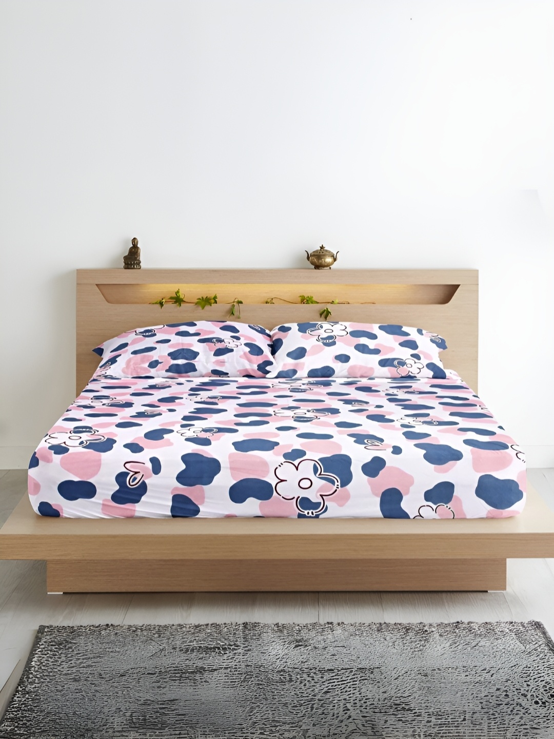 

Aurave Blue & Pink Floral Microfiber 210 TC Fitted Queen Bedsheet with 2 Pillow Covers
