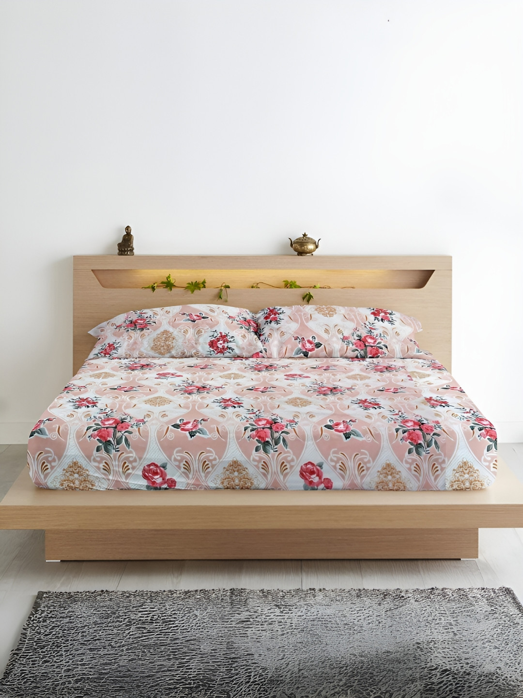 

Aurave Peach & Red Floral Microfiber 210 TC Fitted King Bedsheet With 2 Pillow Covers