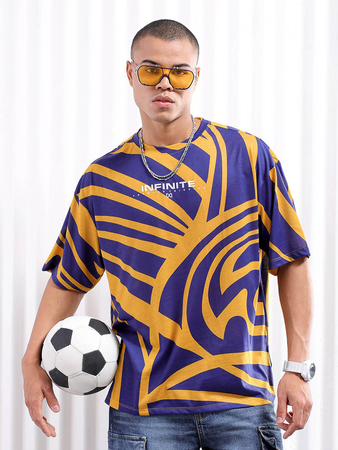 

The Indian Garage Co Navy Blue Abstract Print Drop Shoulder Sleeves Oversized T-shirt