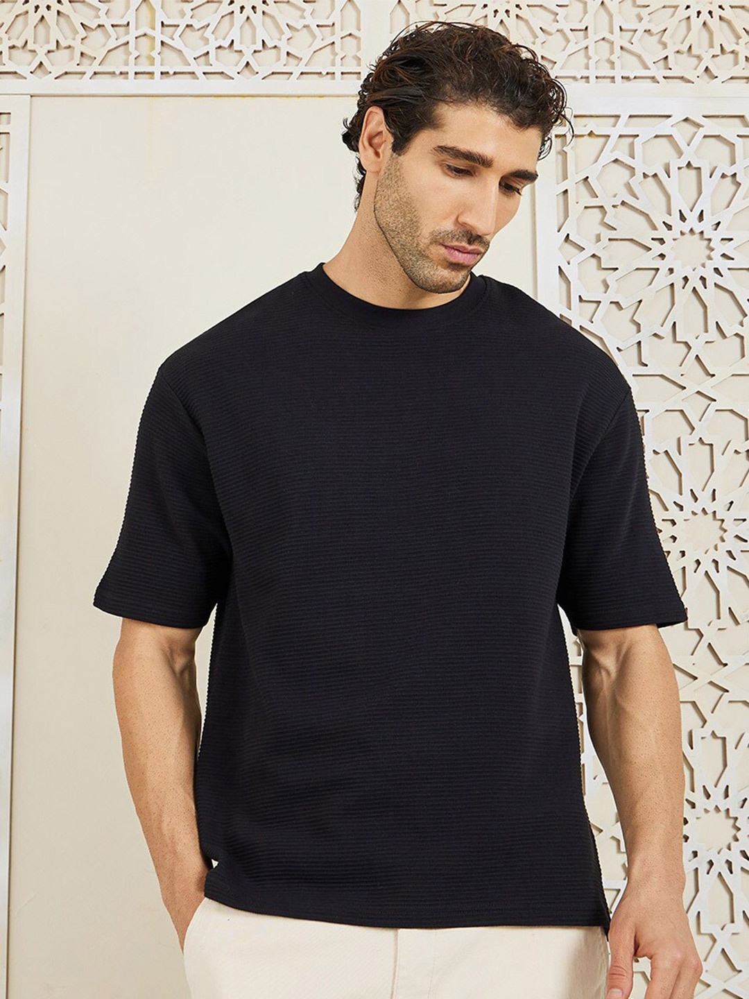 

Styli Black Premium Ottoman Knit Drop-Shoulder Sleeves Cotton Oversized T-shirt