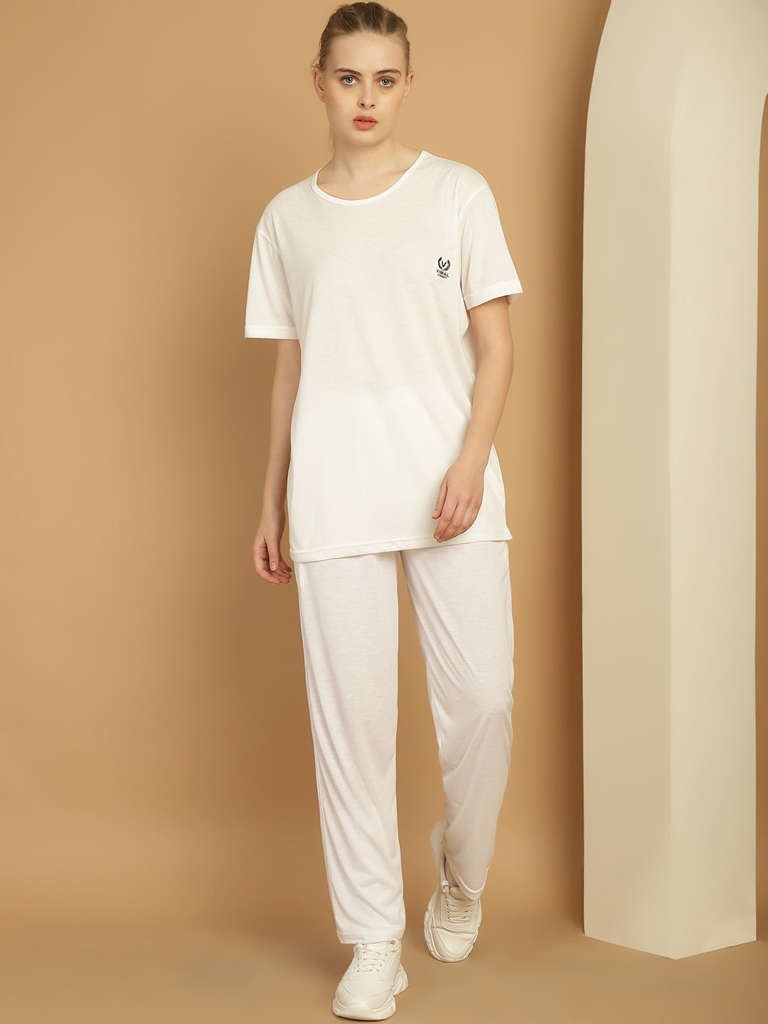 

MACK JONNEY Round Neck Cotton Tracksuit, White