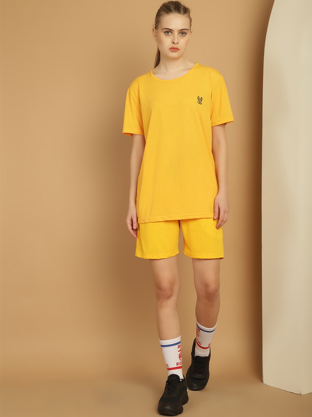 

VIMAL JONNEY Round Neck Cotton T-Shirt & Shorts, Yellow