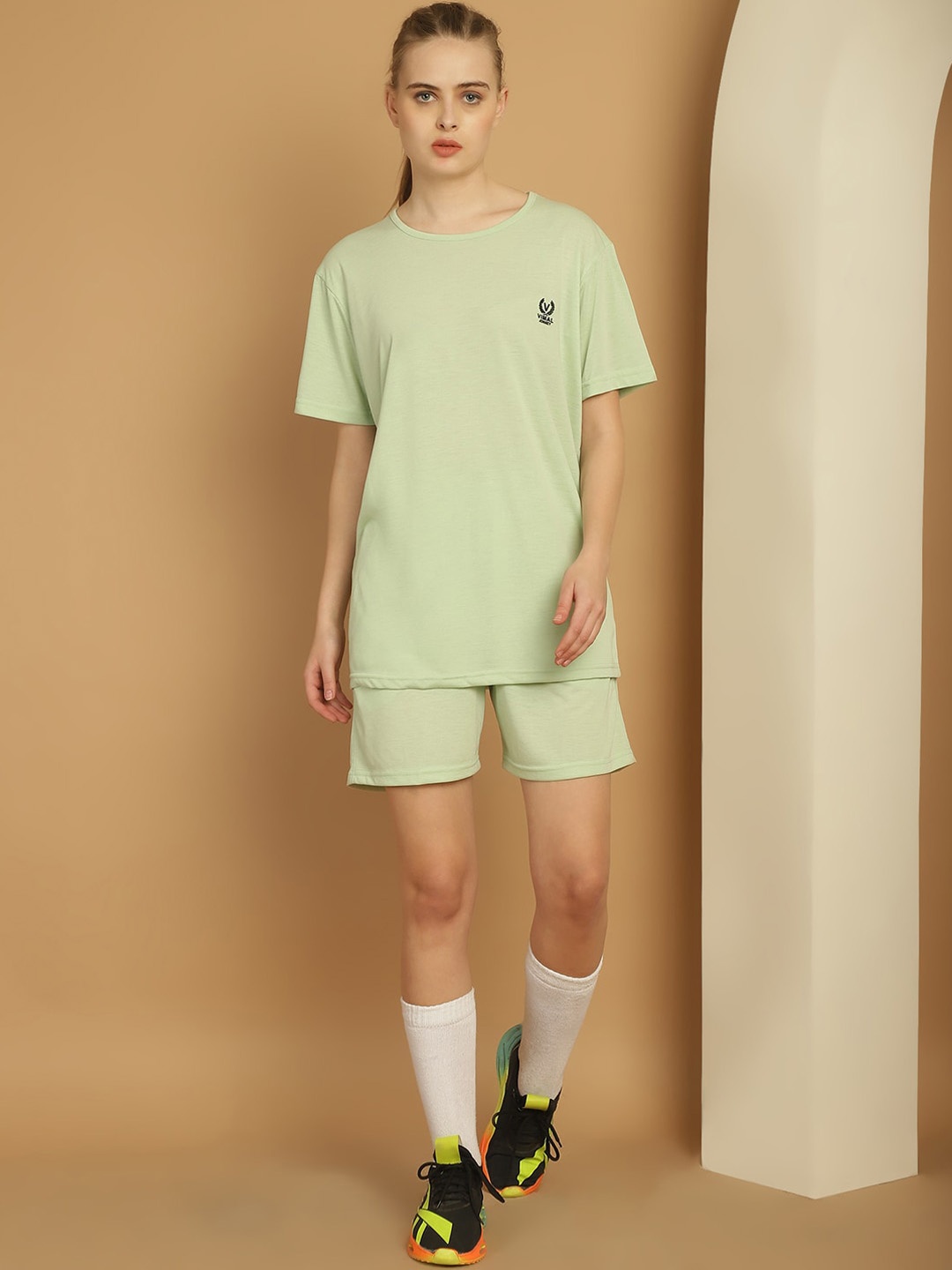 

VIMAL JONNEY Round Neck Cotton Tracksuit, Green