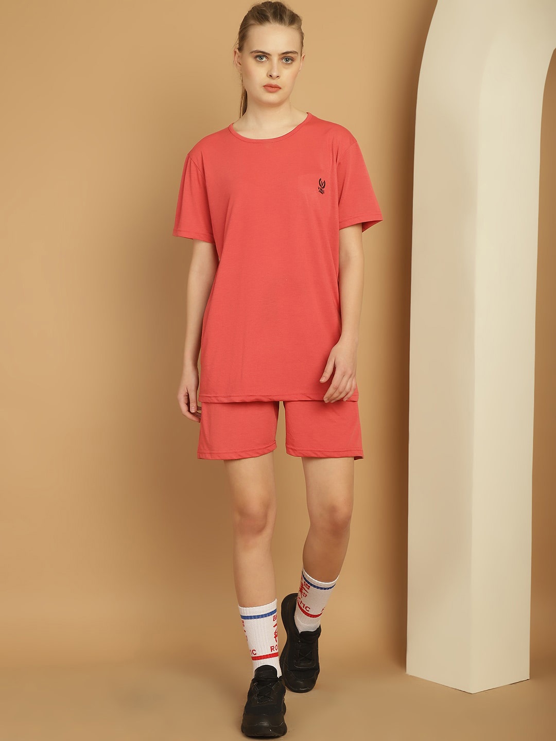 

VIMAL JONNEY Round Neck Cotton T-Shirt & Shorts, Pink